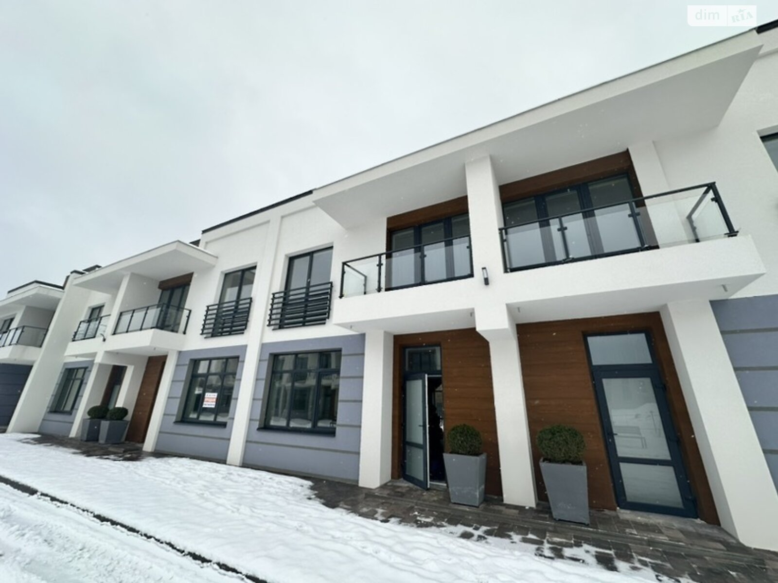 двоповерховий таунхаус, 123 кв. м, цегла. Продаж у Вовчинцю фото 1 двоповерховий таунхаус, 123 кв. м, цегла. Продаж у Вовчинцю фото 1