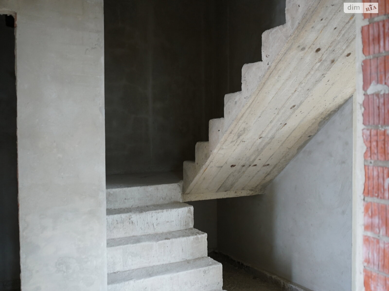 двухэтажный таунхаус, 150.4 кв. м, кирпич. Продажа в Волчинце фото 1