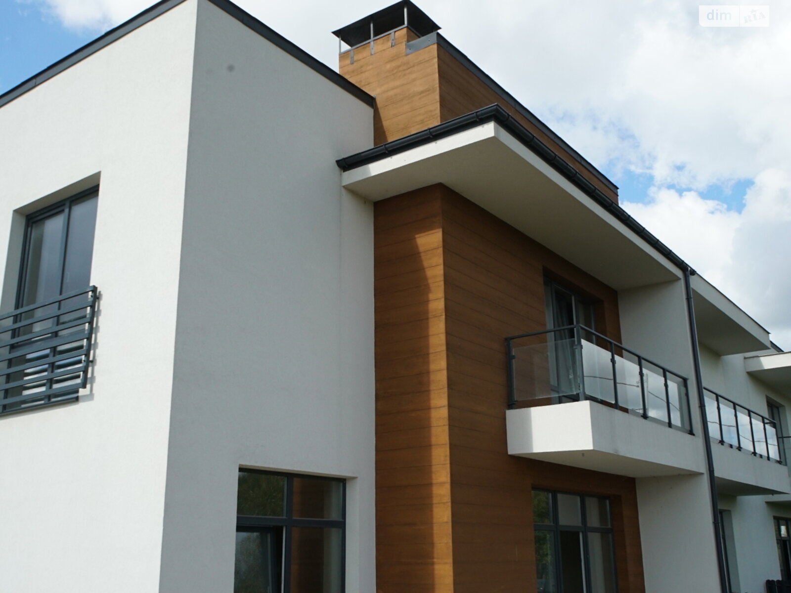 двухэтажный таунхаус, 145.3 кв. м, кирпич. Продажа в Волчинце фото 1 двухэтажный таунхаус, 145.3 кв. м, кирпич. Продажа в Волчинце фото 1