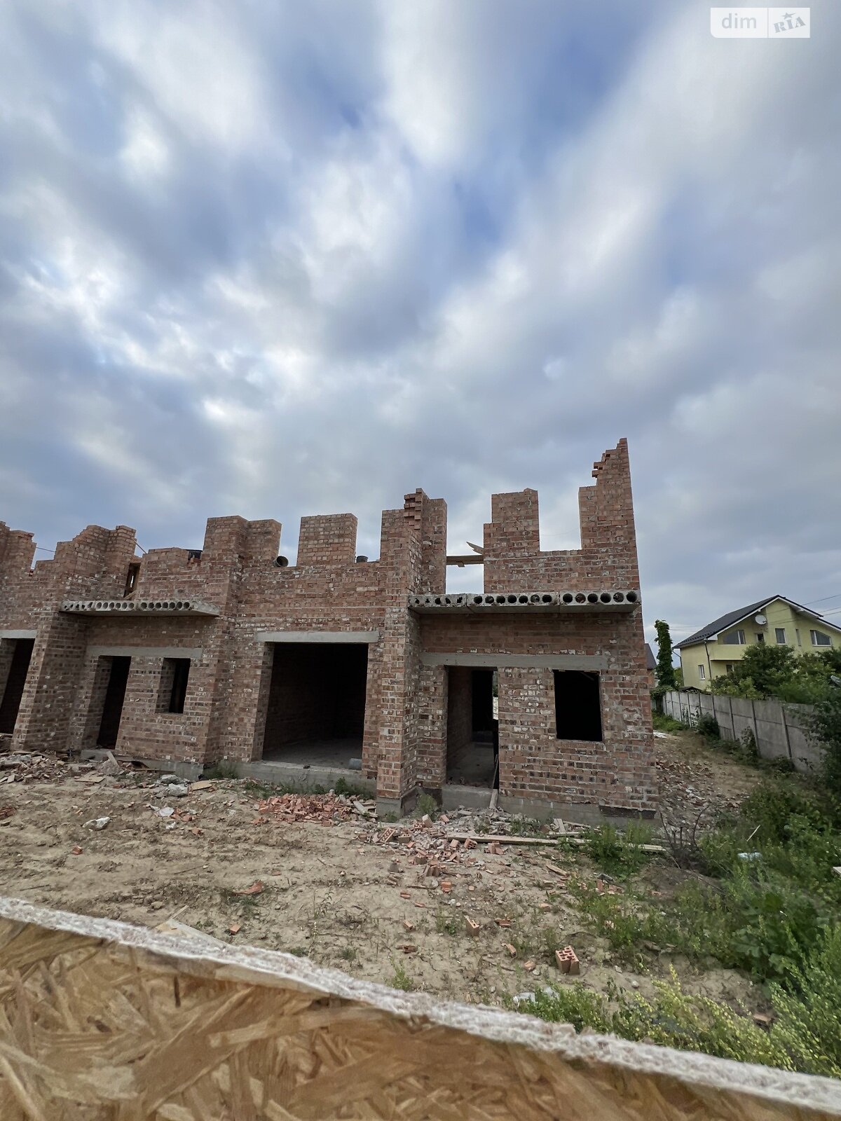 двоповерховий таунхаус, 175 кв. м, цегла. Продаж у Вовчинцю фото 1 двоповерховий таунхаус, 175 кв. м, цегла. Продаж у Вовчинцю фото 1