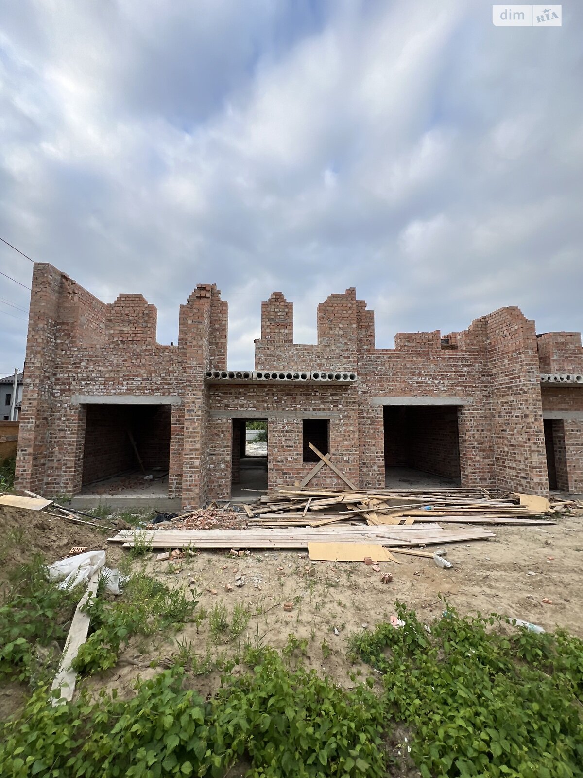 двоповерховий таунхаус, 175 кв. м, цегла. Продаж у Вовчинцю фото 1 двоповерховий таунхаус, 175 кв. м, цегла. Продаж у Вовчинцю фото 1