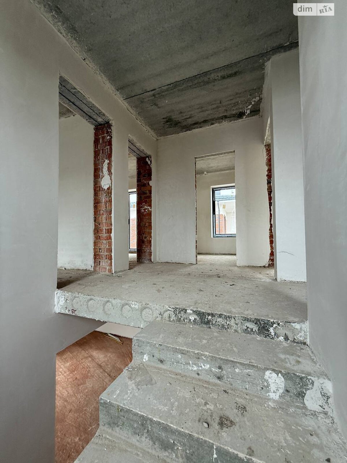 двухэтажный таунхаус, 138 кв. м, кирпич. Продажа в Волчинце фото 1 двухэтажный таунхаус, 138 кв. м, кирпич. Продажа в Волчинце фото 1
