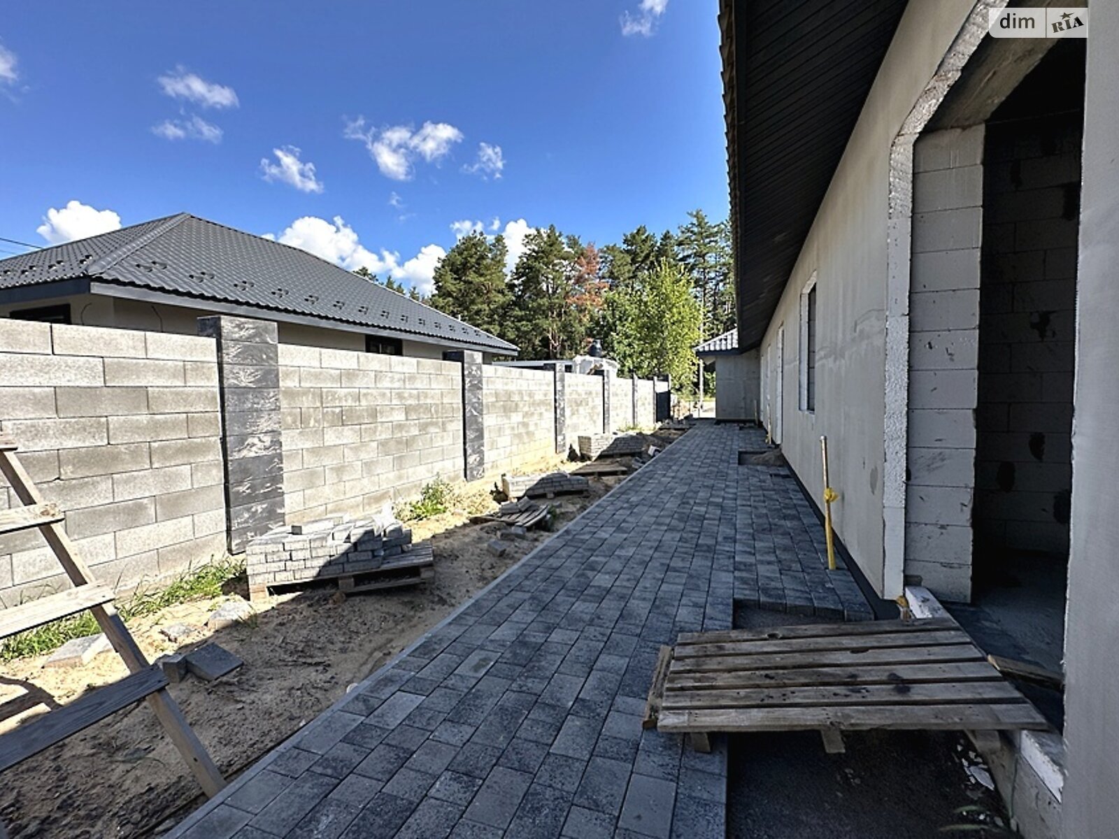 двухэтажный таунхаус, 106 кв. м, пеноблок. Продажа в Ворзеле фото 1