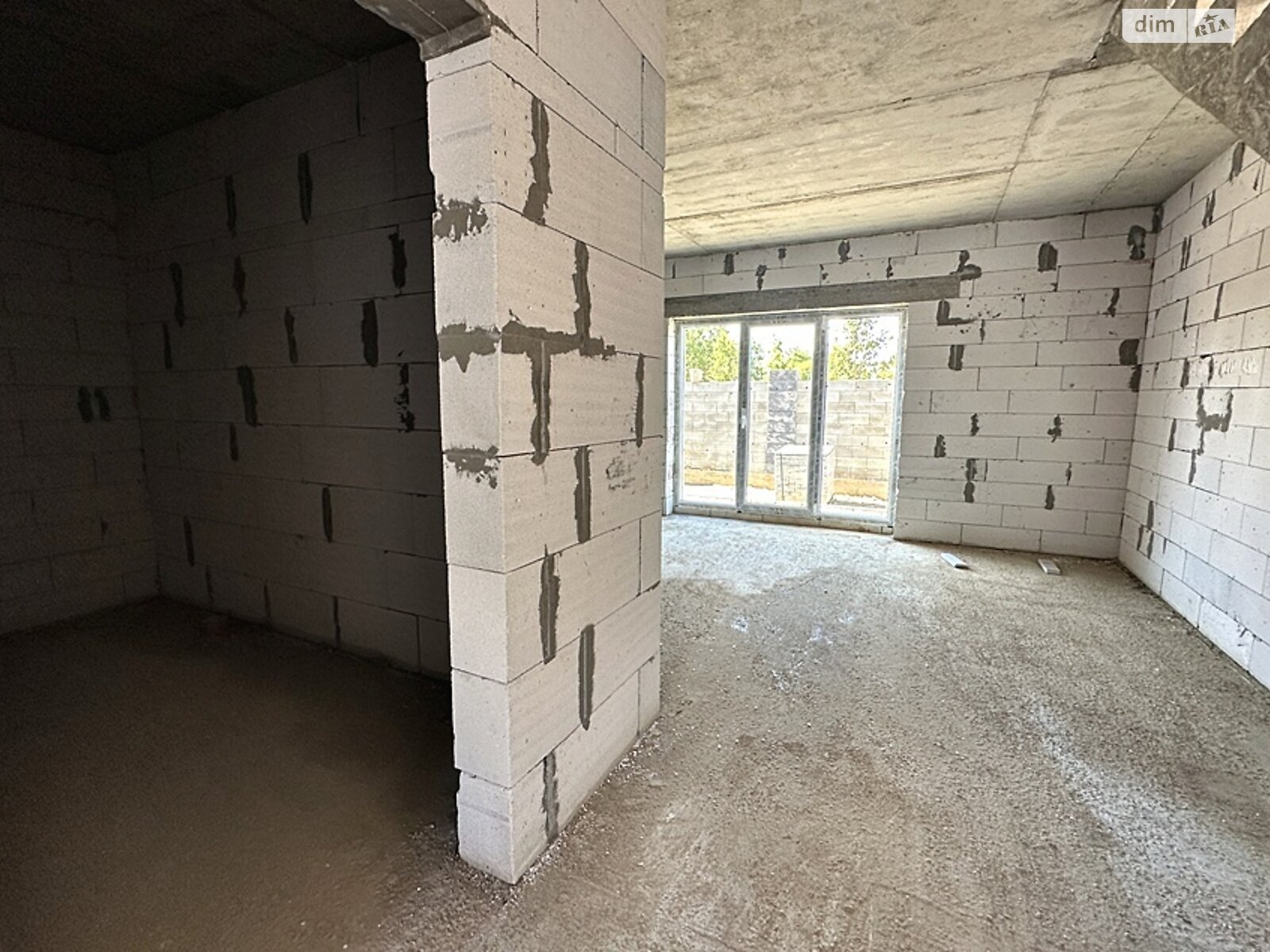 двухэтажный таунхаус, 106 кв. м, пеноблок. Продажа в Ворзеле фото 1