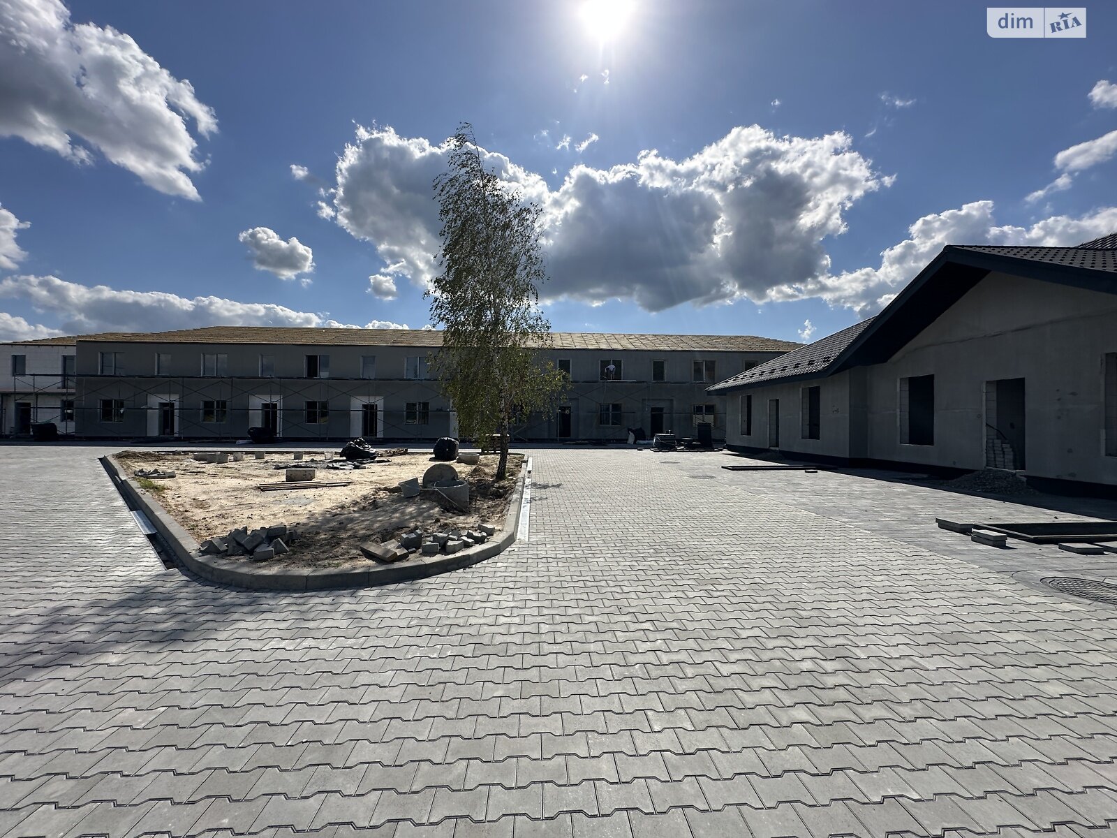 двухэтажный таунхаус, 106 кв. м, пеноблок. Продажа в Ворзеле фото 1