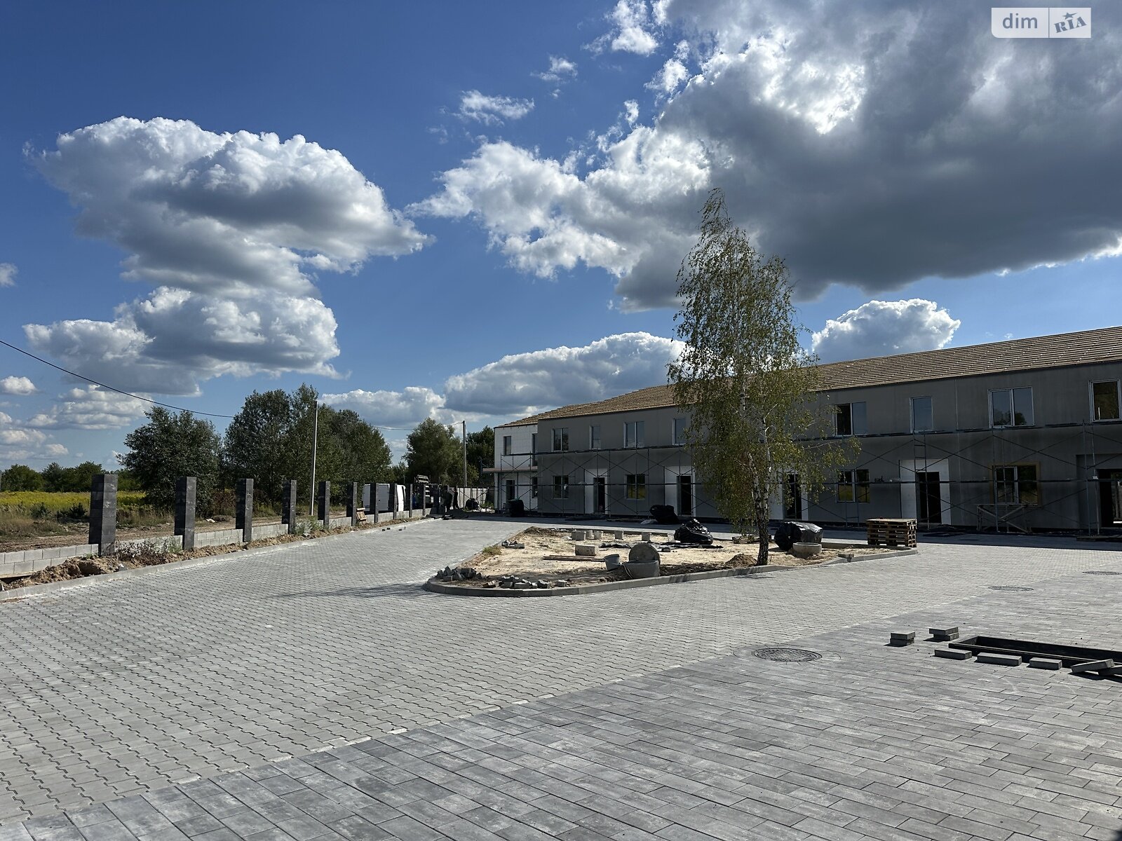 двухэтажный таунхаус, 106 кв. м, пеноблок. Продажа в Ворзеле фото 1