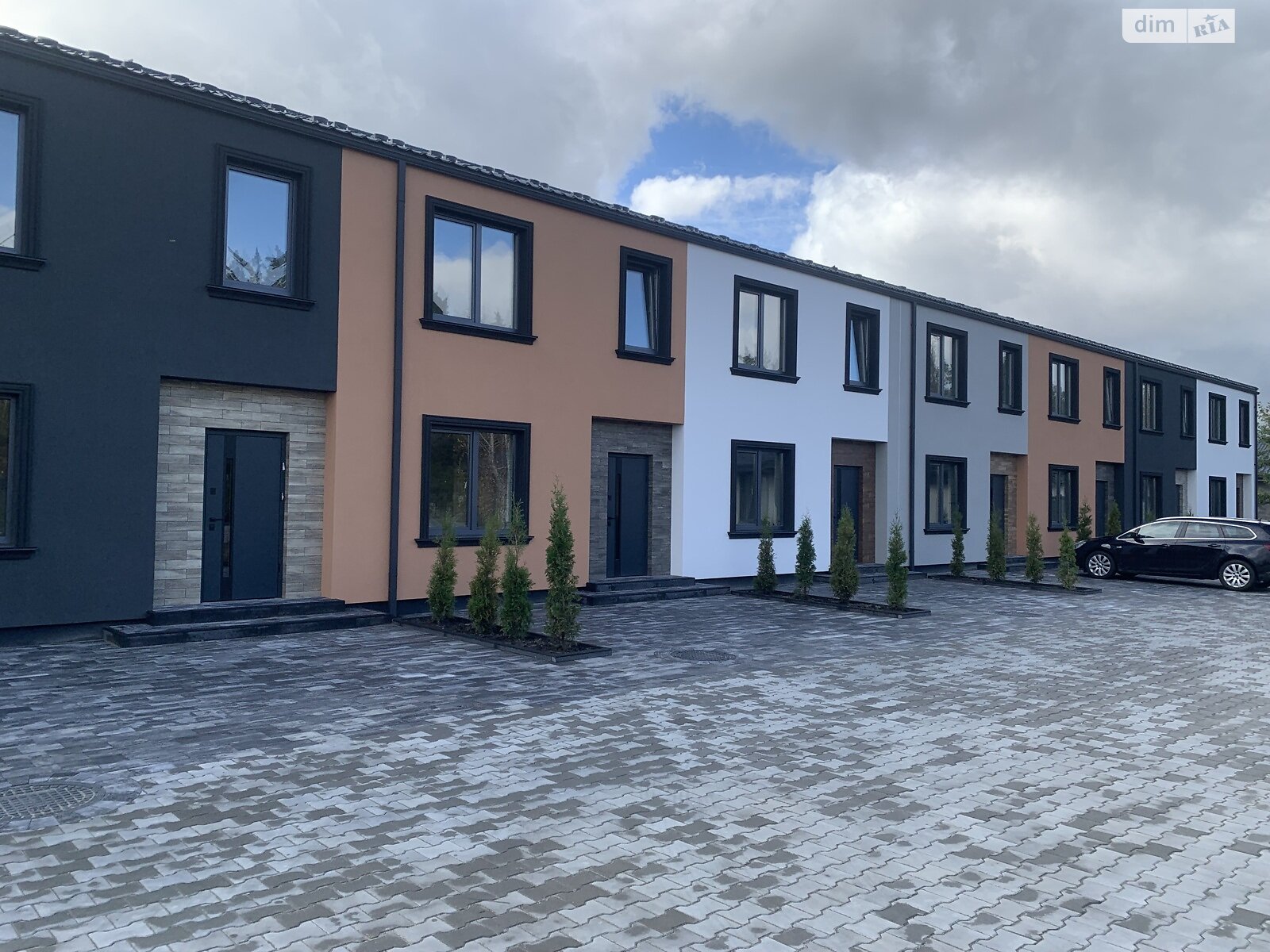 двухэтажный таунхаус, 105 кв. м, пеноблок. Продажа в Ворзеле фото 1