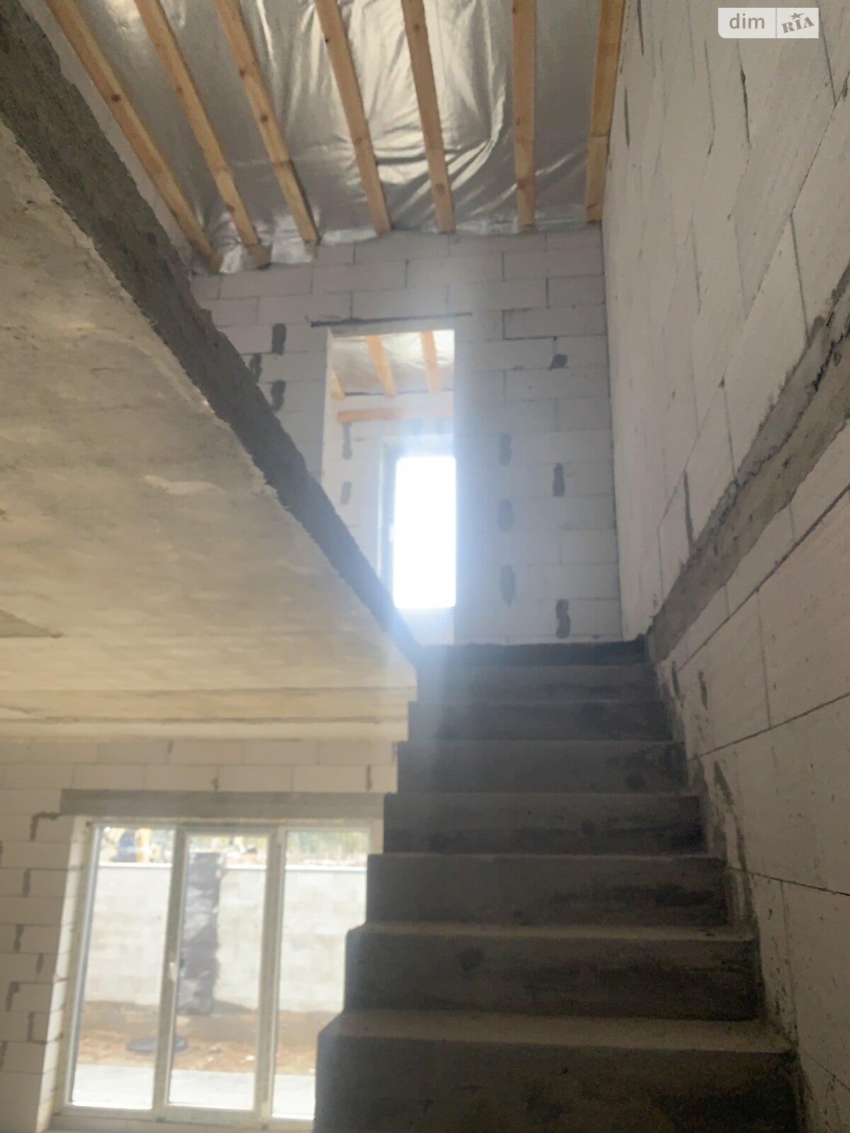 двухэтажный таунхаус, 105 кв. м, пеноблок. Продажа в Ворзеле фото 1