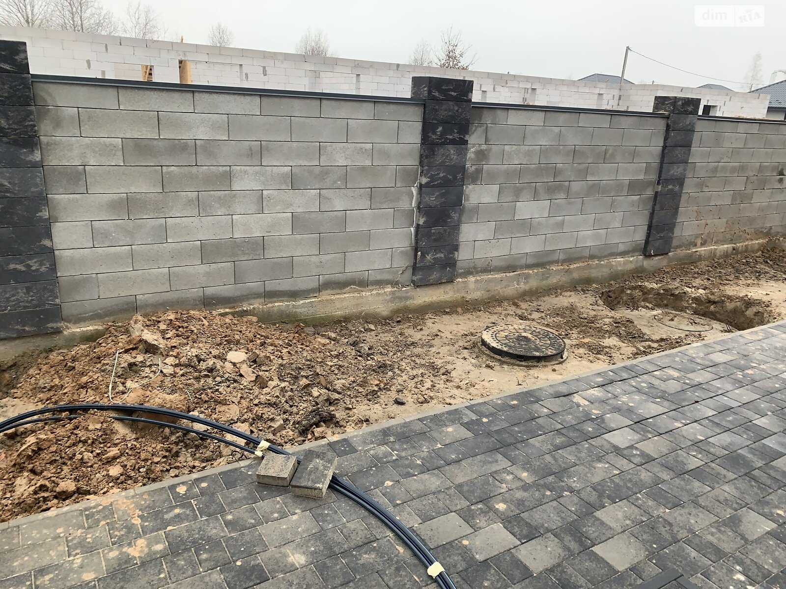 двухэтажный таунхаус, 105.9 кв. м, пеноблок. Продажа в Ворзеле фото 1 двухэтажный таунхаус, 105.9 кв. м, пеноблок. Продажа в Ворзеле фото 1