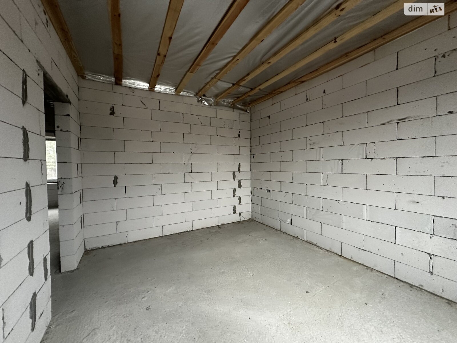 двухэтажный таунхаус, 105 кв. м, пеноблок. Продажа в Ворзеле фото 1 двухэтажный таунхаус, 105 кв. м, пеноблок. Продажа в Ворзеле фото 1