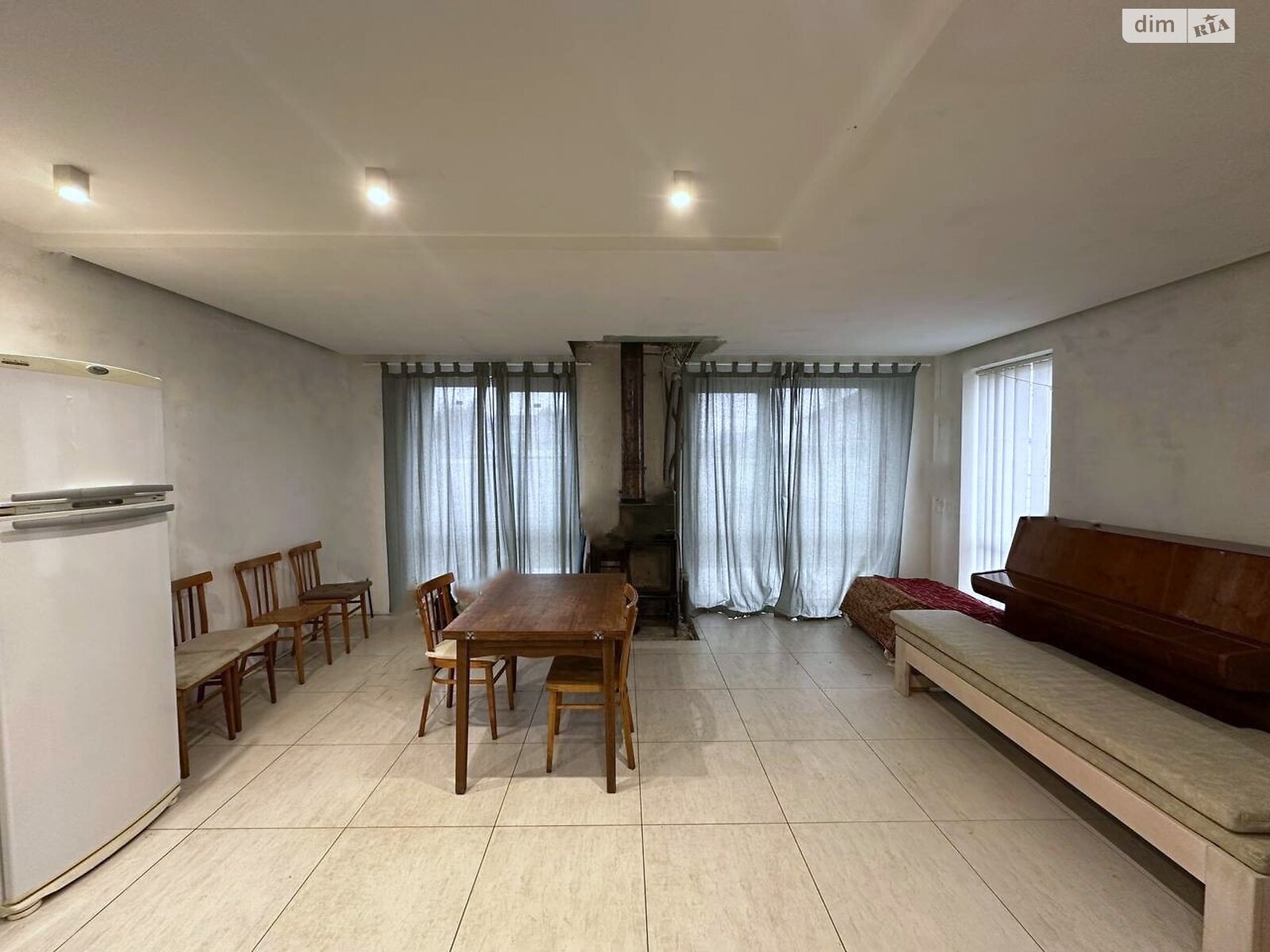 трехэтажный таунхаус, 198.9 кв. м, кирпич. Продажа в Ворзеле фото 1