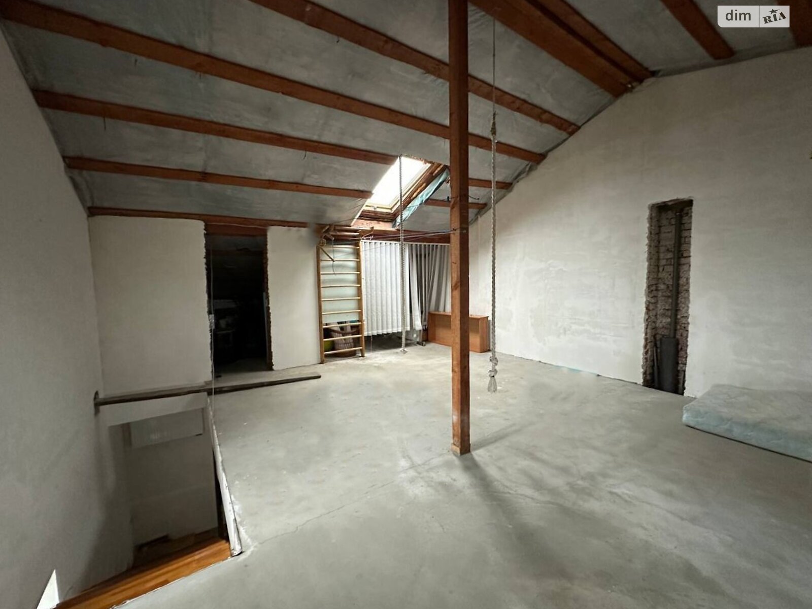 трехэтажный таунхаус, 198.9 кв. м, кирпич. Продажа в Ворзеле фото 1