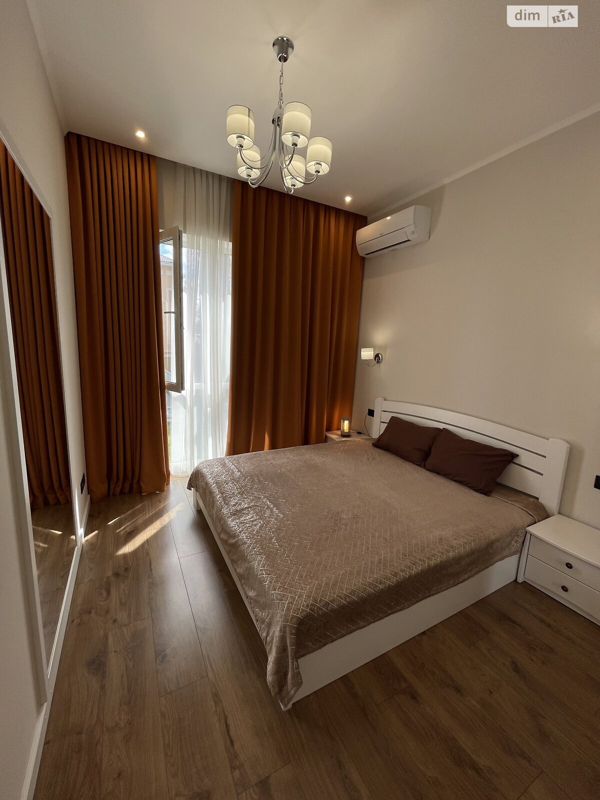 двоповерховий таунхаус, 105 кв. м, цегла. Продаж у Ворзелі фото 1 двоповерховий таунхаус, 105 кв. м, цегла. Продаж у Ворзелі фото 1