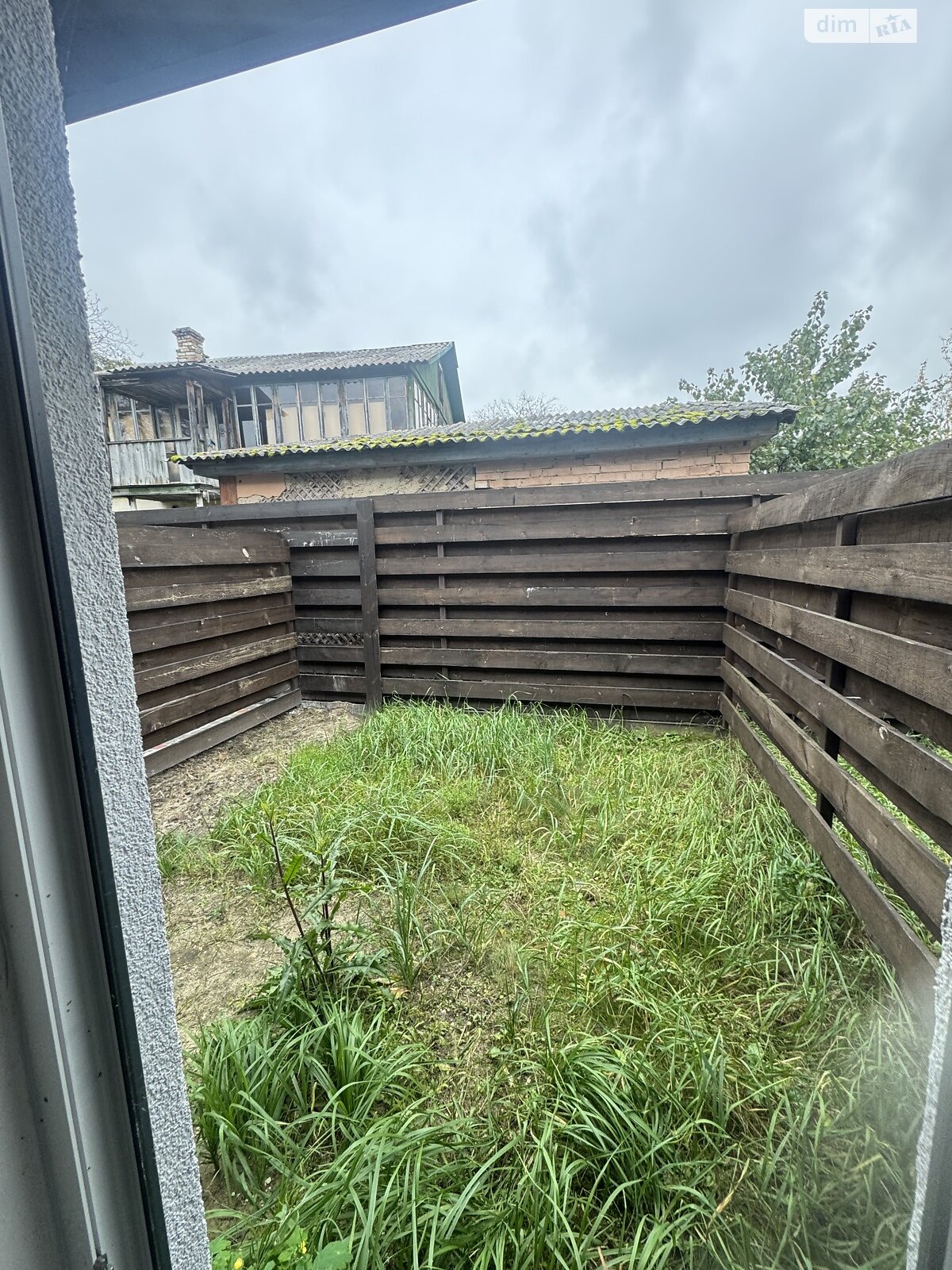 двухэтажный таунхаус, 45 кв. м, кирпич. Продажа в Ворзеле фото 1 двухэтажный таунхаус, 45 кв. м, кирпич. Продажа в Ворзеле фото 1