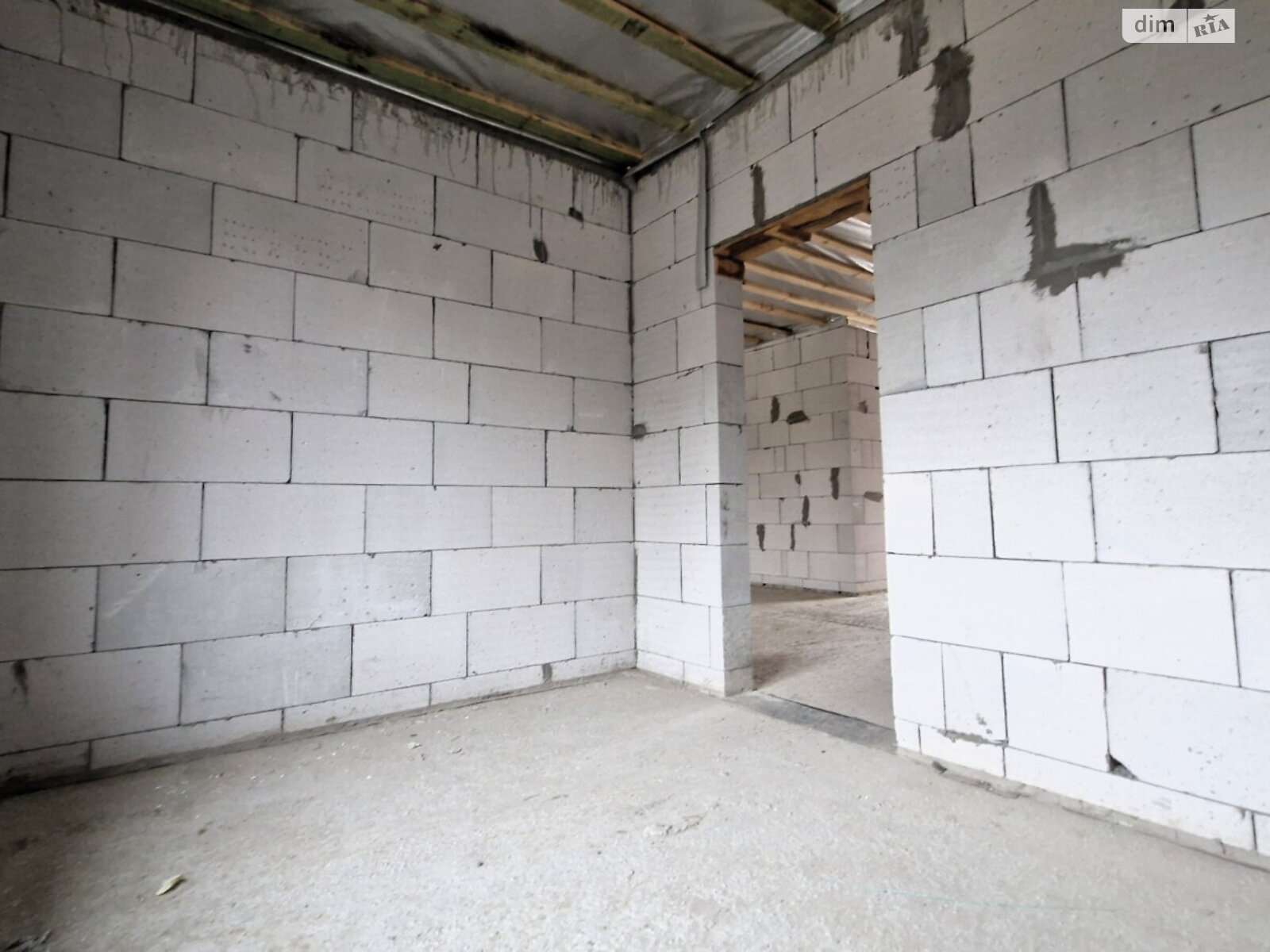 одноэтажный таунхаус, 82 кв. м, газобетон. Продажа в Ворзеле фото 1