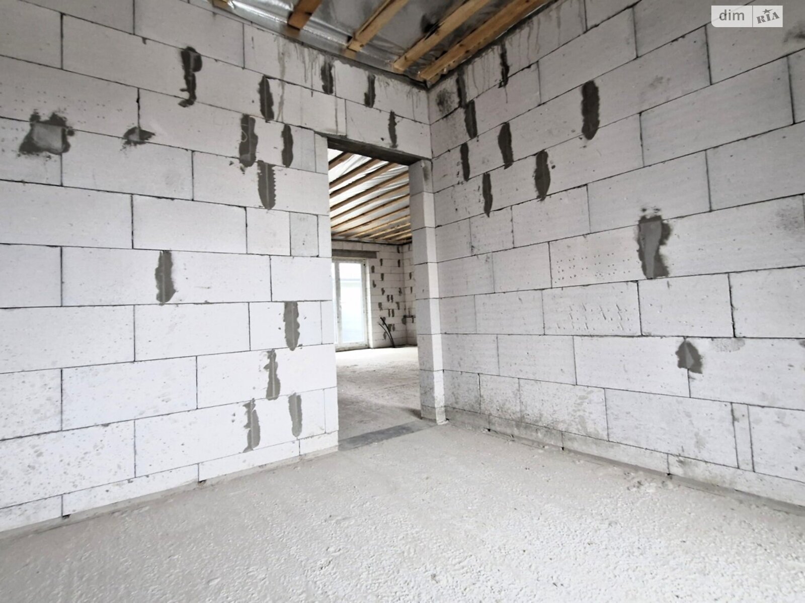 одноэтажный таунхаус, 82 кв. м, газобетон. Продажа в Ворзеле фото 1