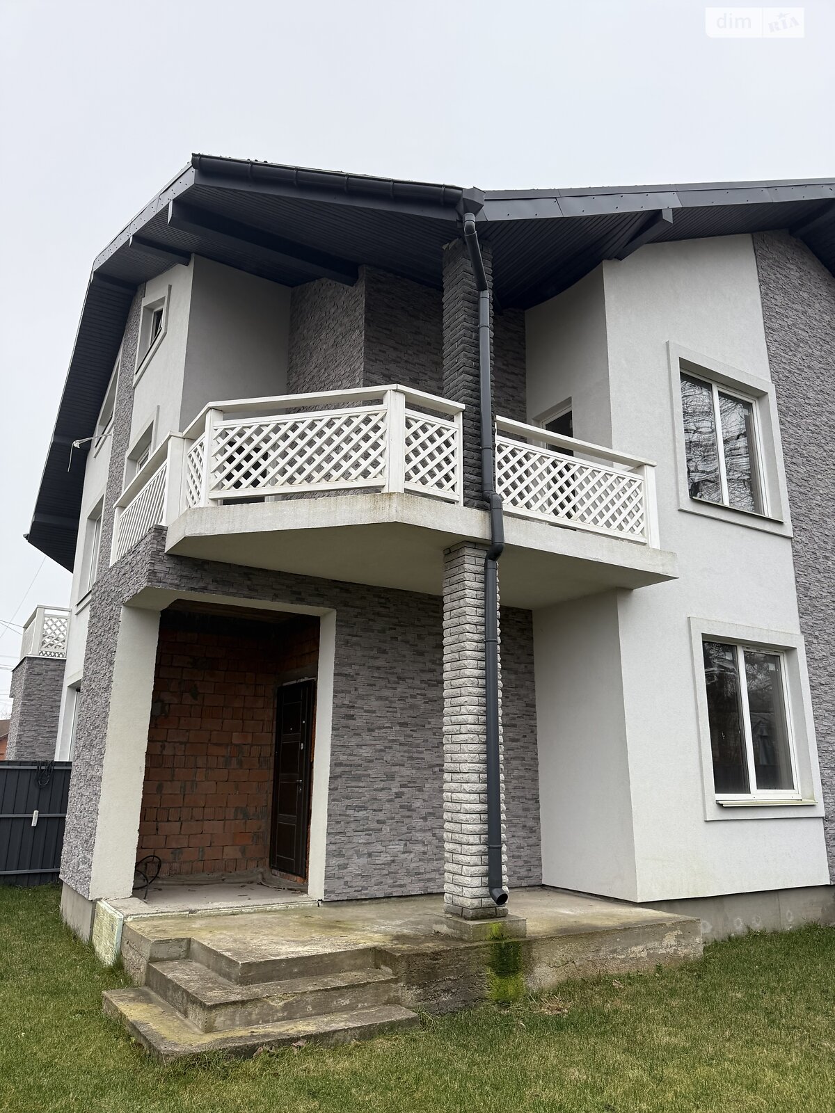 двухэтажный таунхаус, 80 кв. м, кирпич. Продажа в Ворзеле фото 1