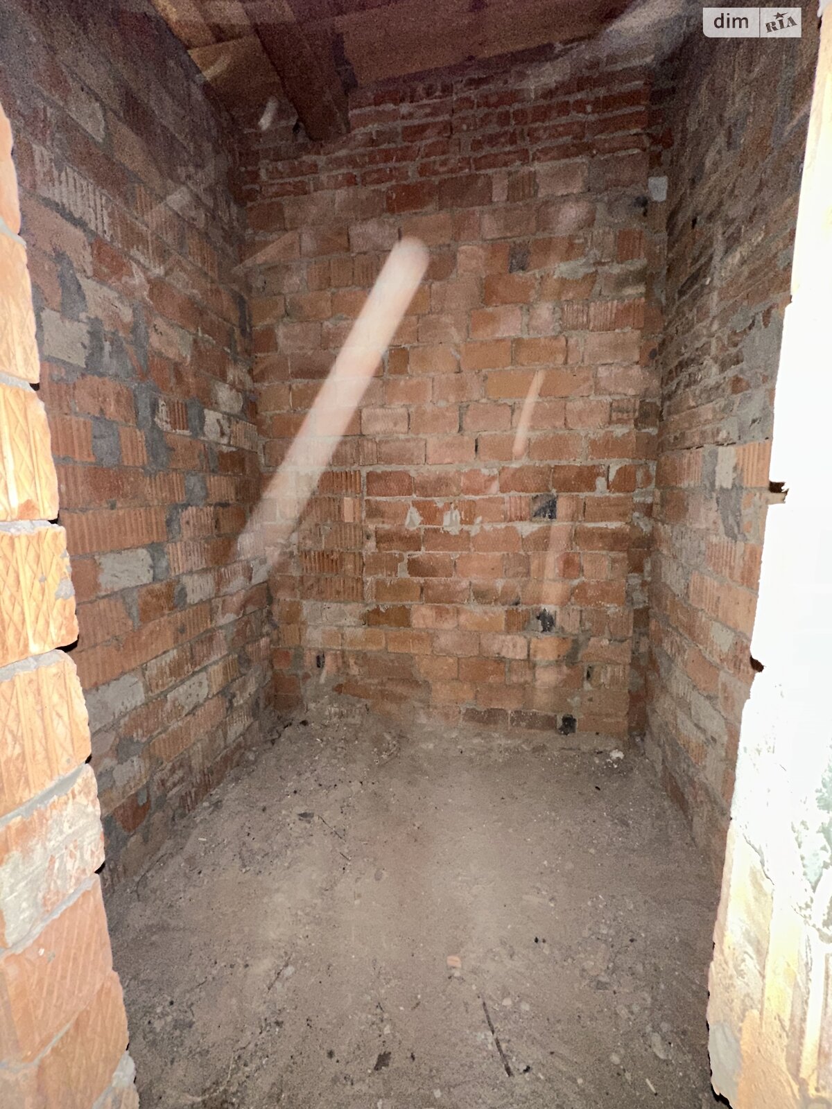 двухэтажный таунхаус, 86 кв. м, кирпич. Продажа в Ворзеле фото 1