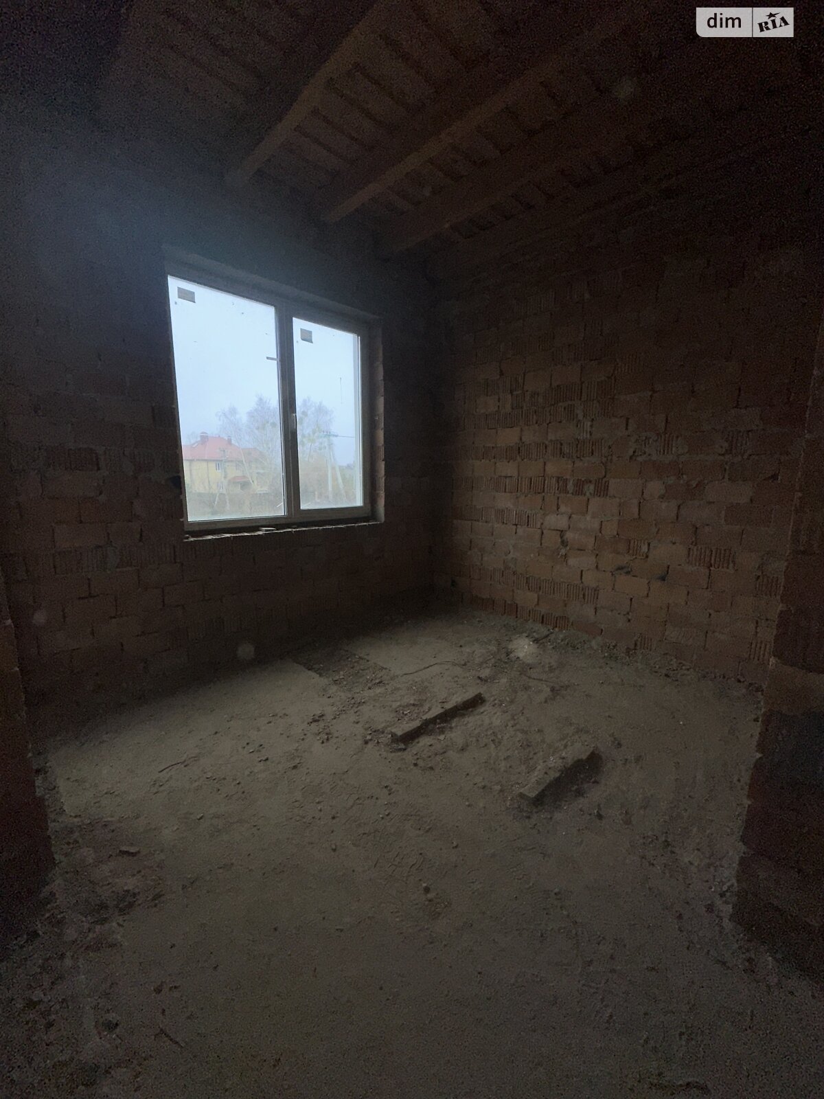 двухэтажный таунхаус, 80 кв. м, кирпич. Продажа в Ворзеле фото 1