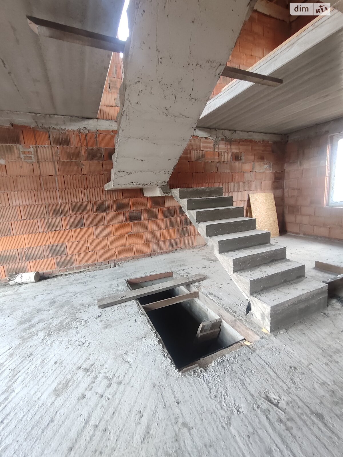 двоповерховий таунхаус, 90 кв. м, цегла. Продаж у Ворзелі фото 1 двоповерховий таунхаус, 90 кв. м, цегла. Продаж у Ворзелі фото 1