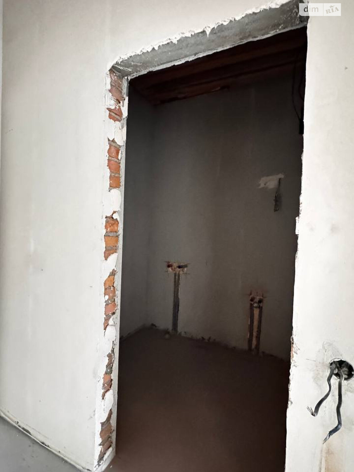 двухэтажный таунхаус, 124.8 кв. м, пеноблок. Продажа в Ворзеле фото 1 двухэтажный таунхаус, 124.8 кв. м, пеноблок. Продажа в Ворзеле фото 1