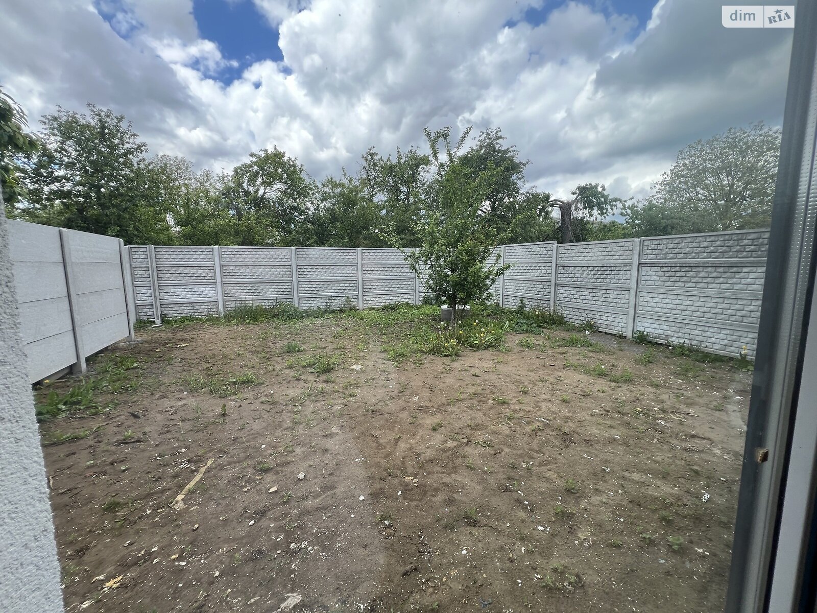 двухэтажный таунхаус, 90 кв. м, кирпич. Продажа в Якушинцах фото 1 двухэтажный таунхаус, 90 кв. м, кирпич. Продажа в Якушинцах фото 1