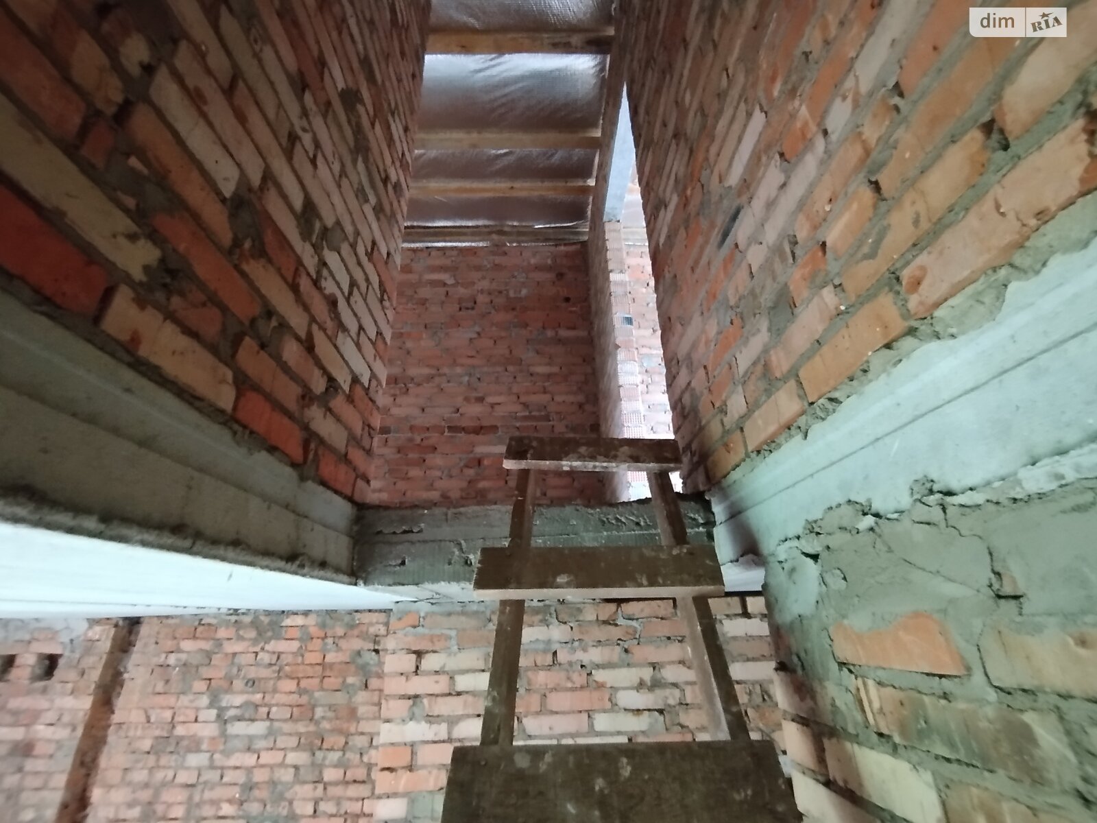 двухэтажный таунхаус, 95 кв. м, кирпич. Продажа в Якушинцах фото 1 двухэтажный таунхаус, 95 кв. м, кирпич. Продажа в Якушинцах фото 1