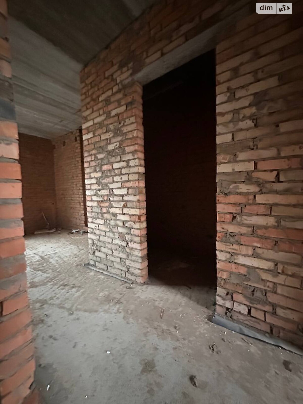двухэтажный таунхаус, 90 кв. м, кирпич. Продажа в Якушинцах фото 1 двухэтажный таунхаус, 90 кв. м, кирпич. Продажа в Якушинцах фото 1