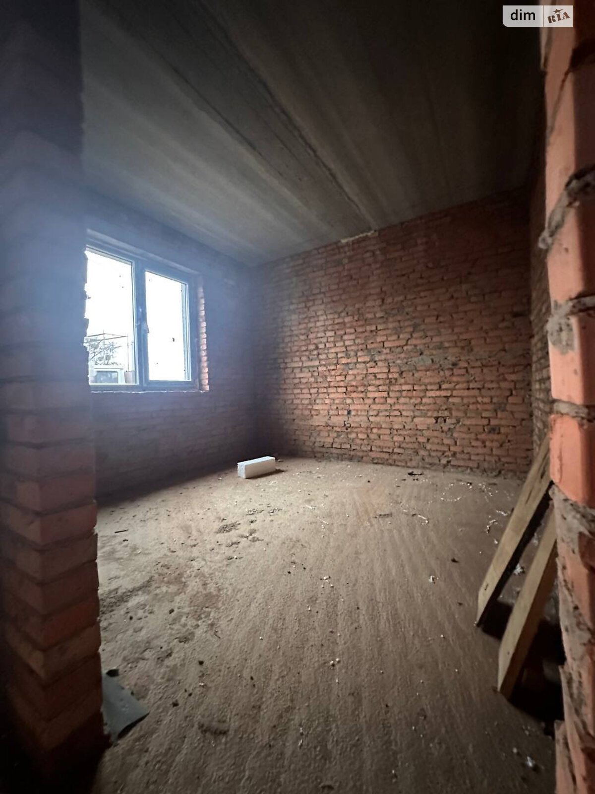 двухэтажный таунхаус, 90 кв. м, кирпич. Продажа в Якушинцах фото 1 двухэтажный таунхаус, 90 кв. м, кирпич. Продажа в Якушинцах фото 1