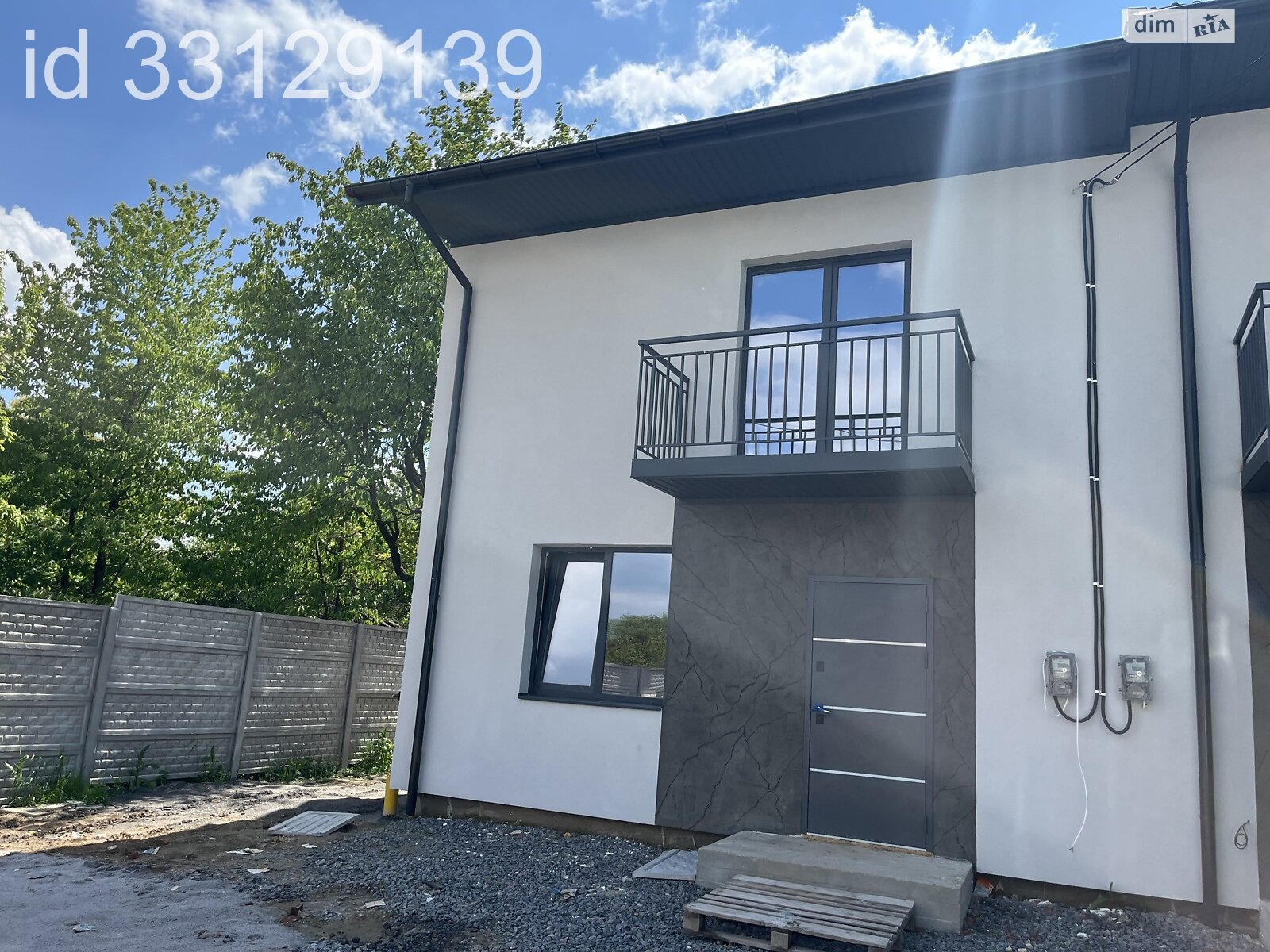 двухэтажный таунхаус, 90 кв. м, кирпич. Продажа в Якушинцах фото 1 двухэтажный таунхаус, 90 кв. м, кирпич. Продажа в Якушинцах фото 1