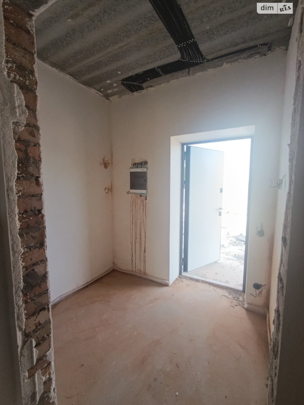 двухэтажный таунхаус, 94 кв. м, кирпич. Продажа в Якушинцах фото 1 двухэтажный таунхаус, 94 кв. м, кирпич. Продажа в Якушинцах фото 1
