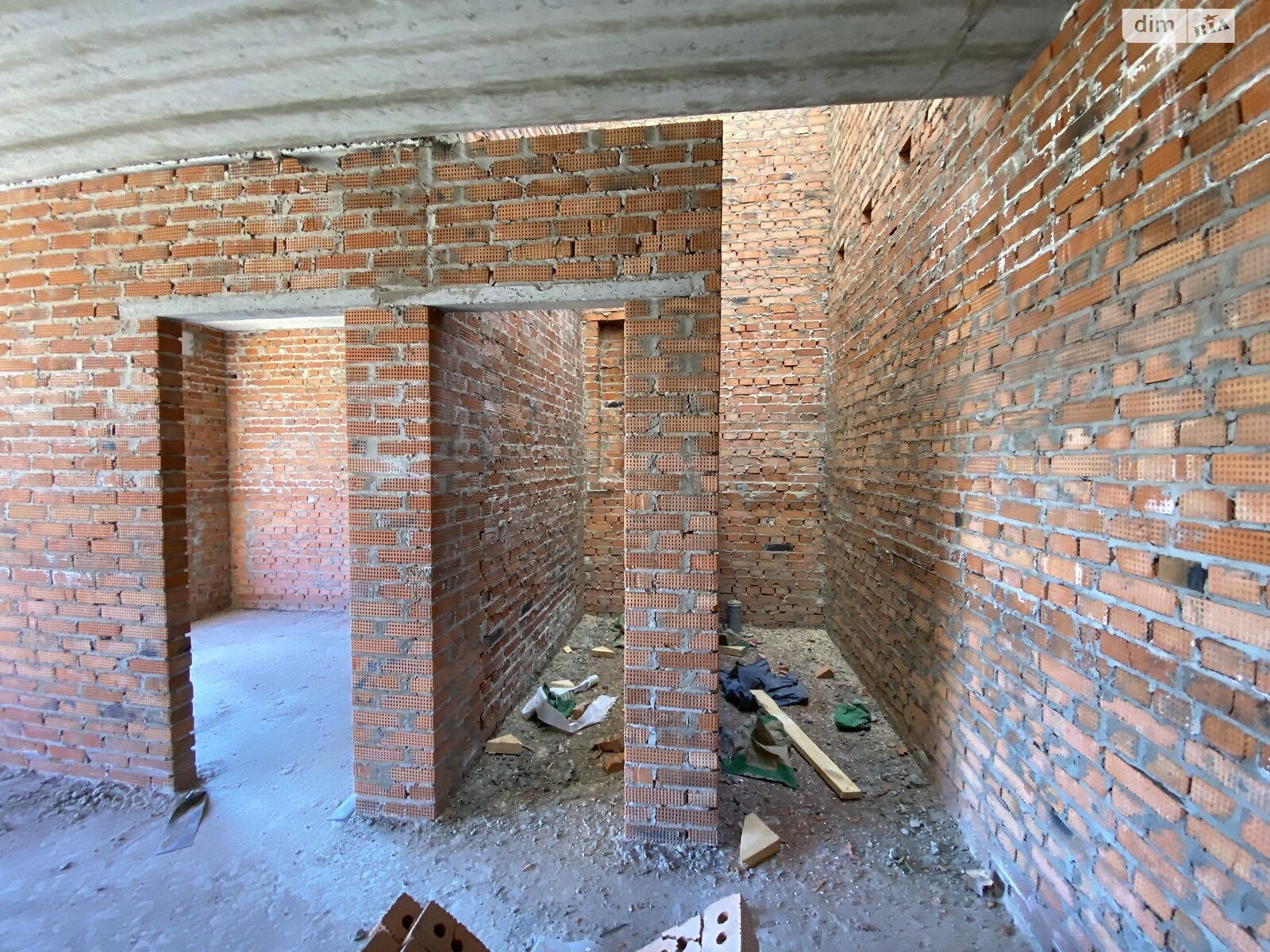 двухэтажный таунхаус, 85 кв. м, кирпич. Продажа в Якушинцах фото 1 двухэтажный таунхаус, 85 кв. м, кирпич. Продажа в Якушинцах фото 1