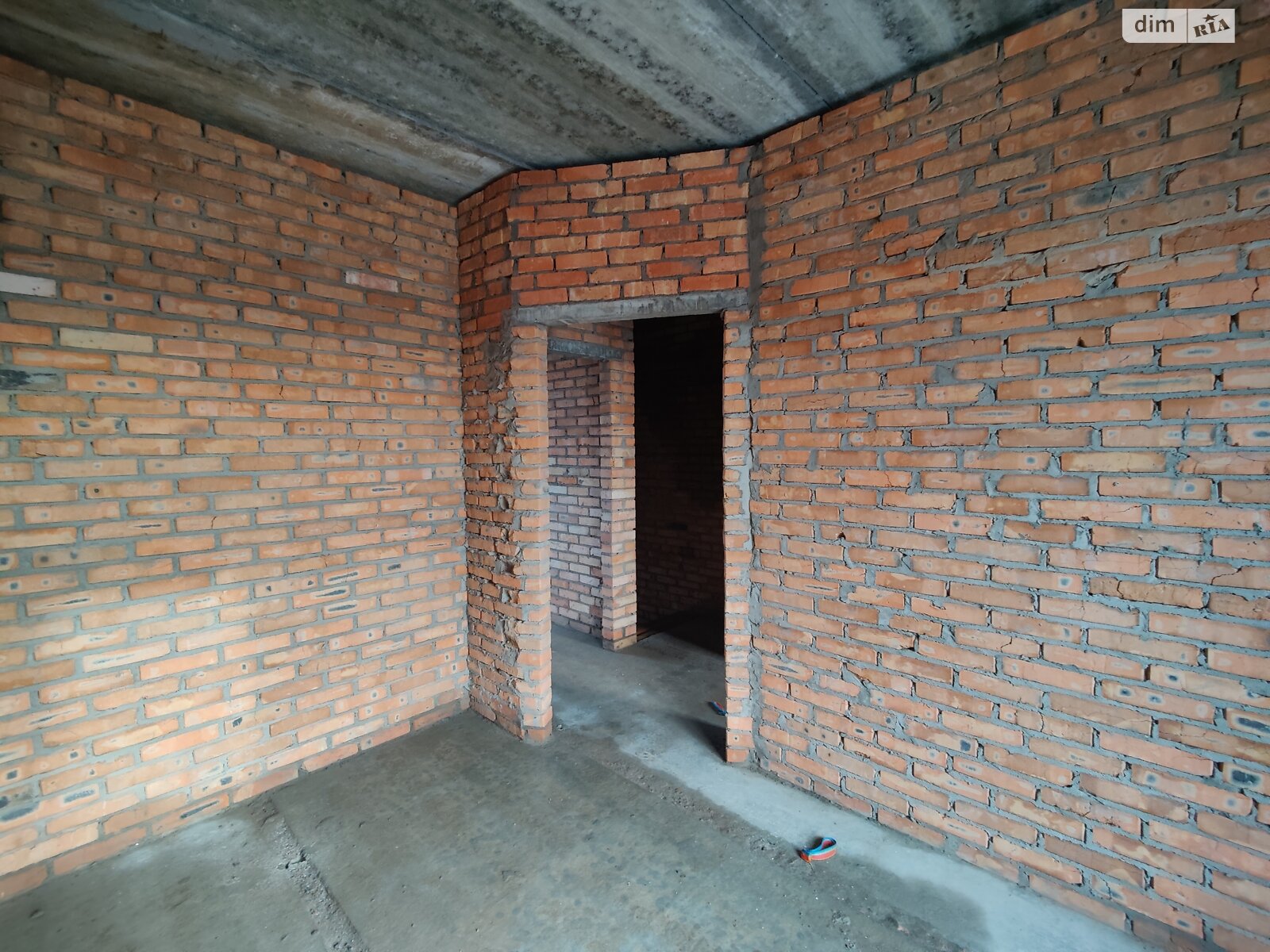 двухэтажный таунхаус, 73 кв. м, кирпич. Продажа в Якушинцах фото 1