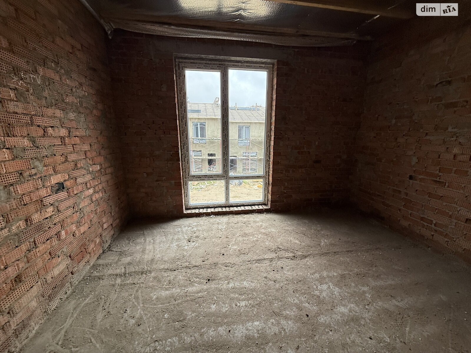 двухэтажный таунхаус, 70 кв. м, кирпич. Продажа в Якушинцах фото 1