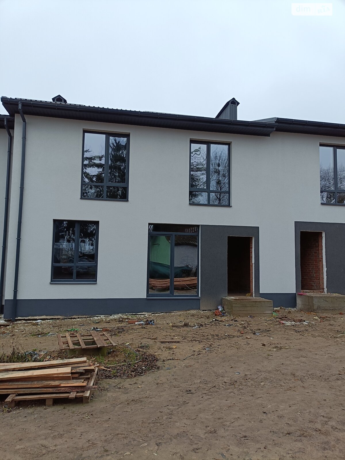 двухэтажный таунхаус, 78 кв. м, кирпич. Продажа в Якушинцах фото 1 двухэтажный таунхаус, 78 кв. м, кирпич. Продажа в Якушинцах фото 1