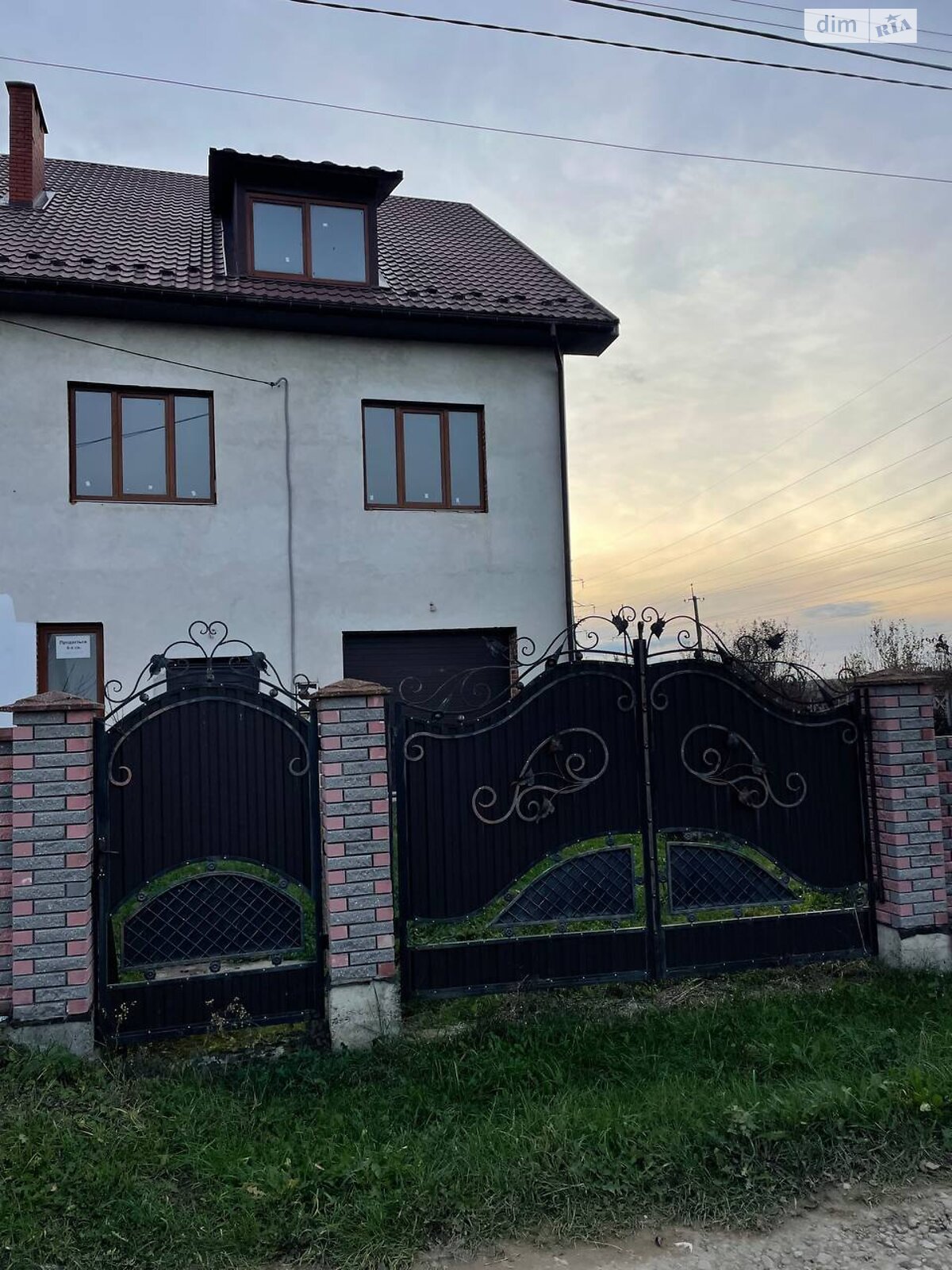 двухэтажный таунхаус, 217.4 кв. м, кирпич. Продажа в Загвоздье фото 1 двухэтажный таунхаус, 217.4 кв. м, кирпич. Продажа в Загвоздье фото 1