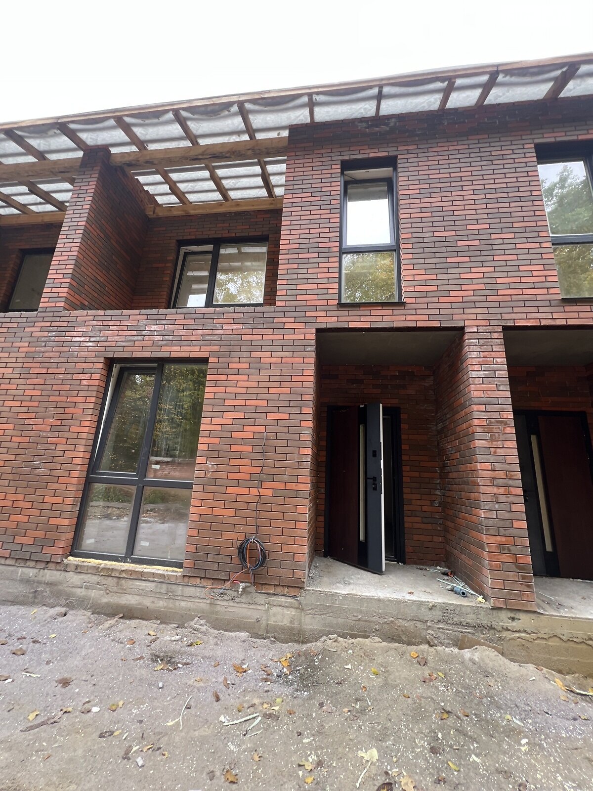 двоповерховий таунхаус, 120 кв. м, цегла. Продаж у Зарванцях фото 1