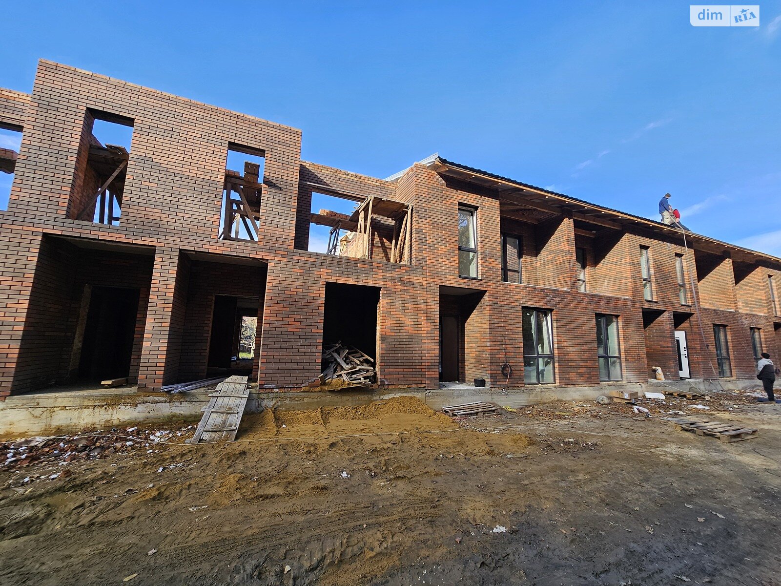 двоповерховий таунхаус, 120 кв. м, кирпич. Продаж у Зарванцях фото 1 двоповерховий таунхаус, 120 кв. м, кирпич. Продаж у Зарванцях фото 1