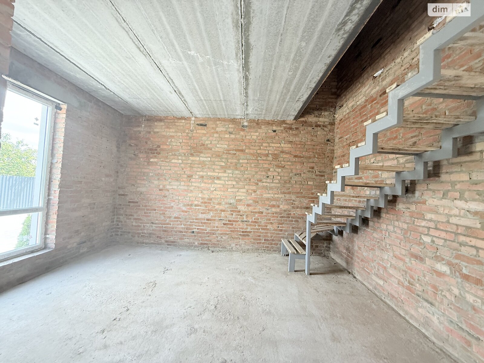 двухэтажный таунхаус, 82 кв. м, кирпич. Продажа в Зарванцах фото 1 двухэтажный таунхаус, 82 кв. м, кирпич. Продажа в Зарванцах фото 1