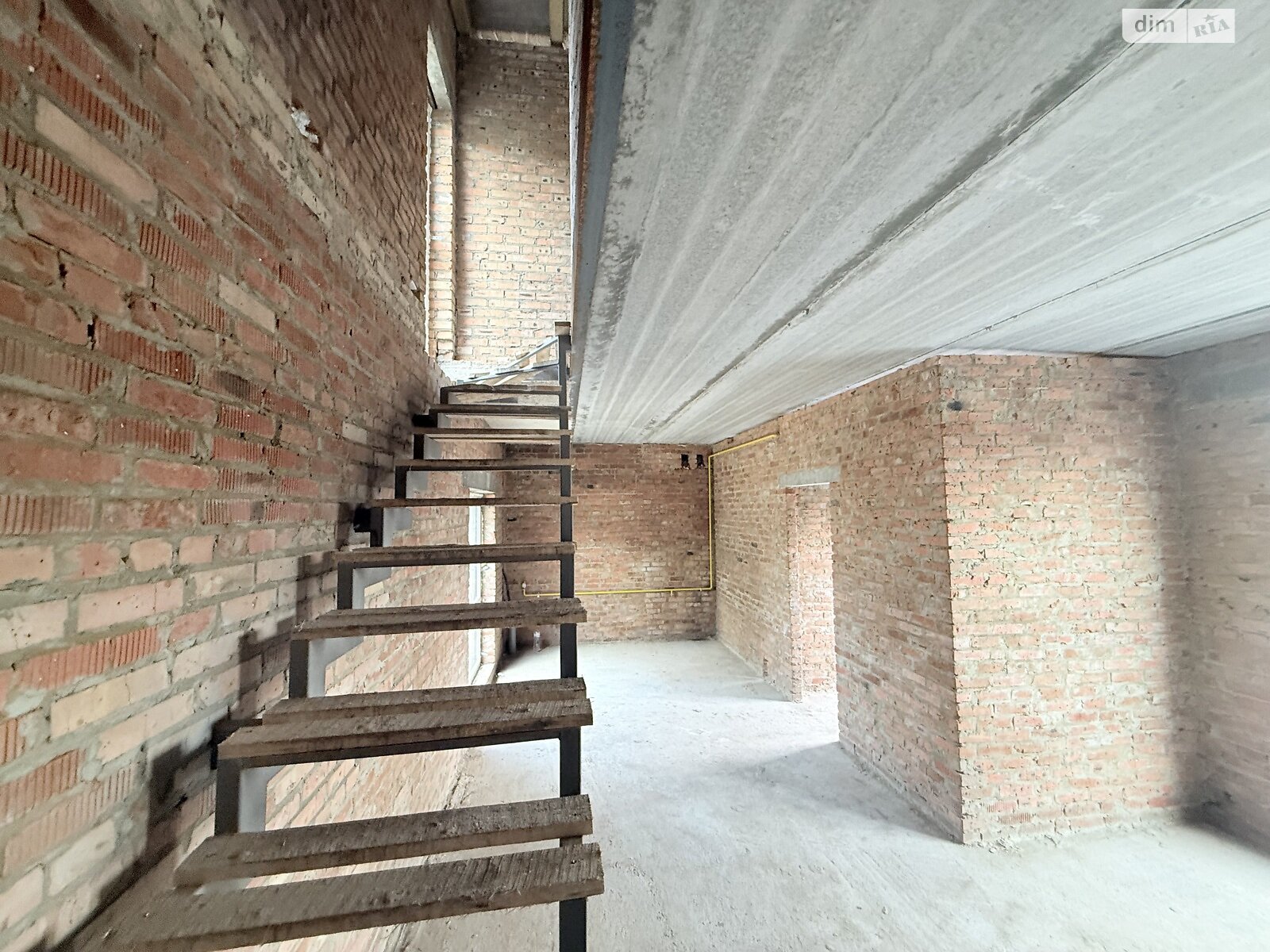 двухэтажный таунхаус, 82 кв. м, кирпич. Продажа в Зарванцах фото 1 двухэтажный таунхаус, 82 кв. м, кирпич. Продажа в Зарванцах фото 1