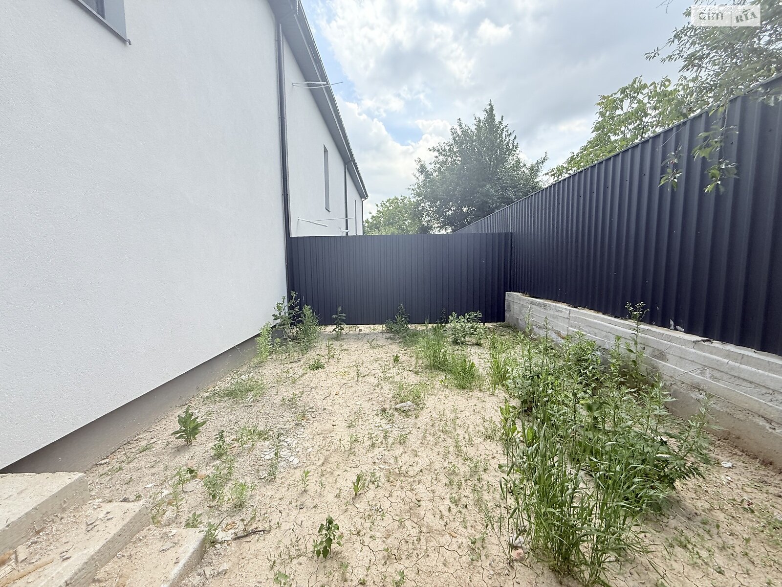 двухэтажный таунхаус, 82 кв. м, кирпич. Продажа в Зарванцах фото 1 двухэтажный таунхаус, 82 кв. м, кирпич. Продажа в Зарванцах фото 1