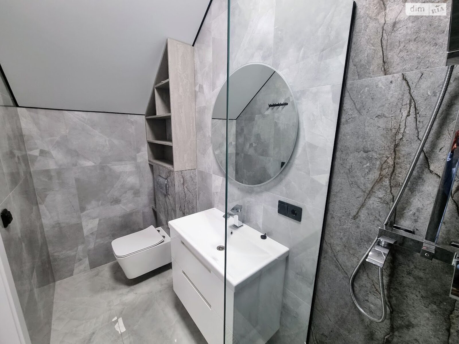 двоповерховий таунхаус, 75 кв. м, цегла. Продаж у Зарванцях фото 1 двоповерховий таунхаус, 75 кв. м, цегла. Продаж у Зарванцях фото 1