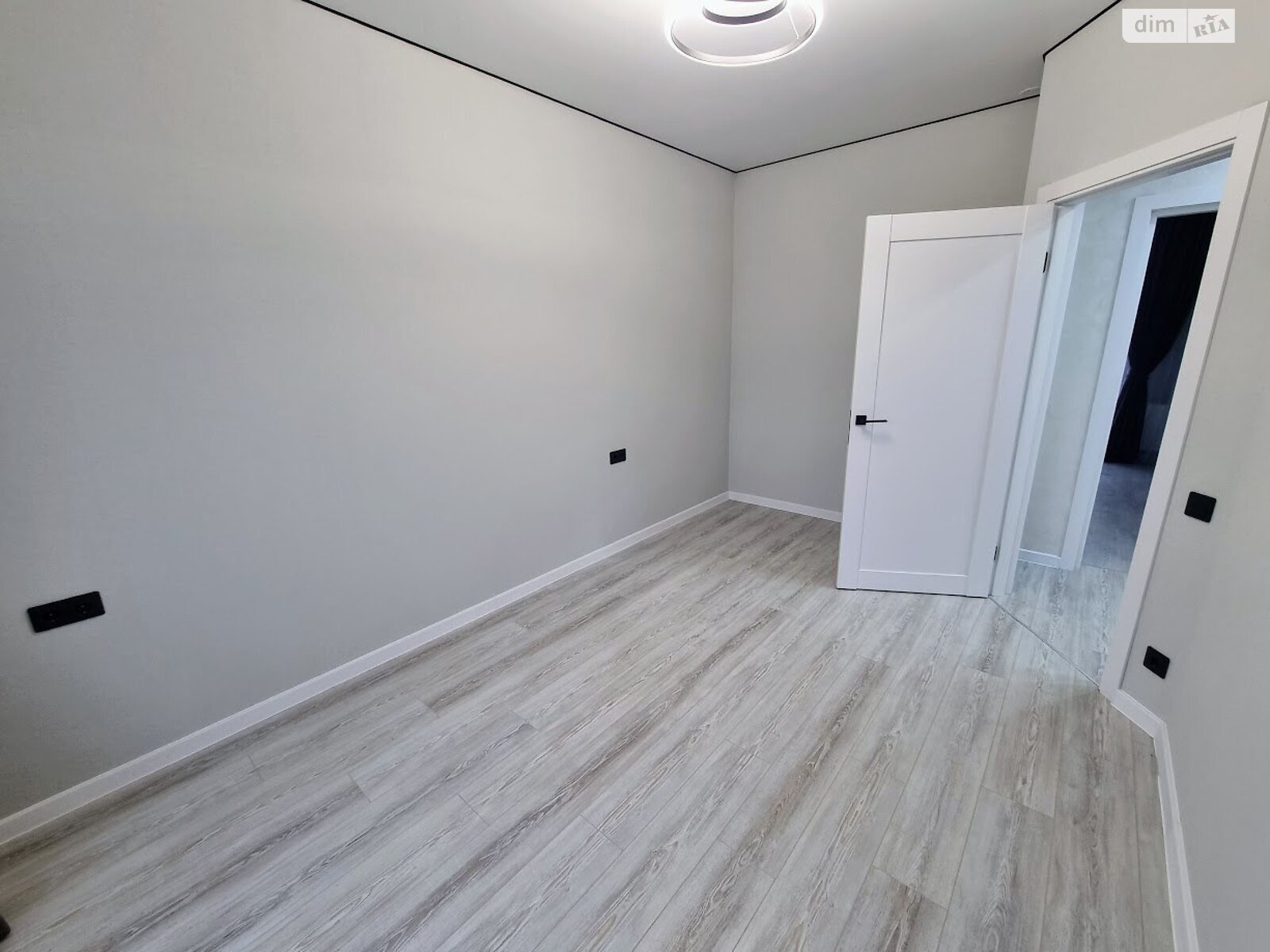 двоповерховий таунхаус, 75 кв. м, цегла. Продаж у Зарванцях фото 1 двоповерховий таунхаус, 75 кв. м, цегла. Продаж у Зарванцях фото 1