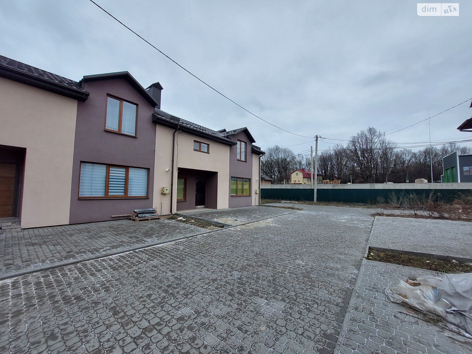 двоповерховий таунхаус, 120 кв. м, цегла. Продаж у Зарванцях фото 1 двоповерховий таунхаус, 120 кв. м, цегла. Продаж у Зарванцях фото 1