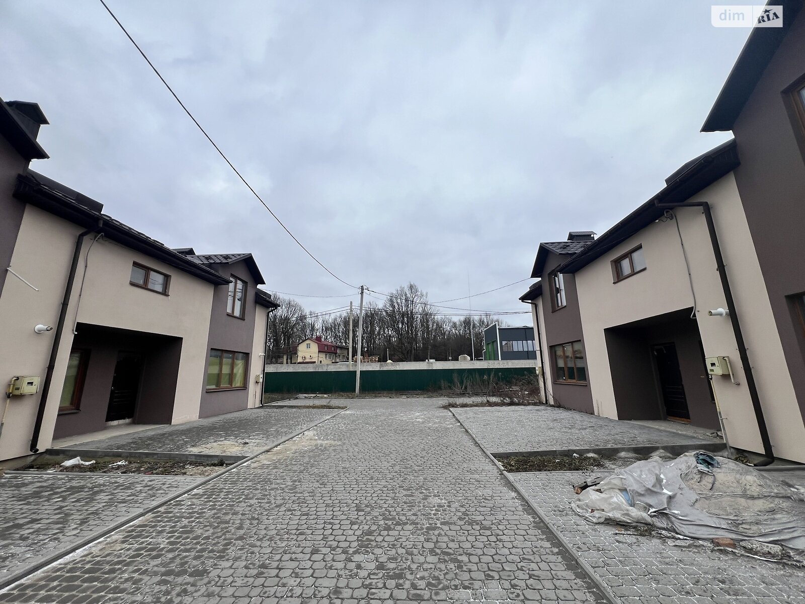 двоповерховий таунхаус, 120 кв. м, кирпич. Продаж у Зарванцях фото 1 двоповерховий таунхаус, 120 кв. м, кирпич. Продаж у Зарванцях фото 1