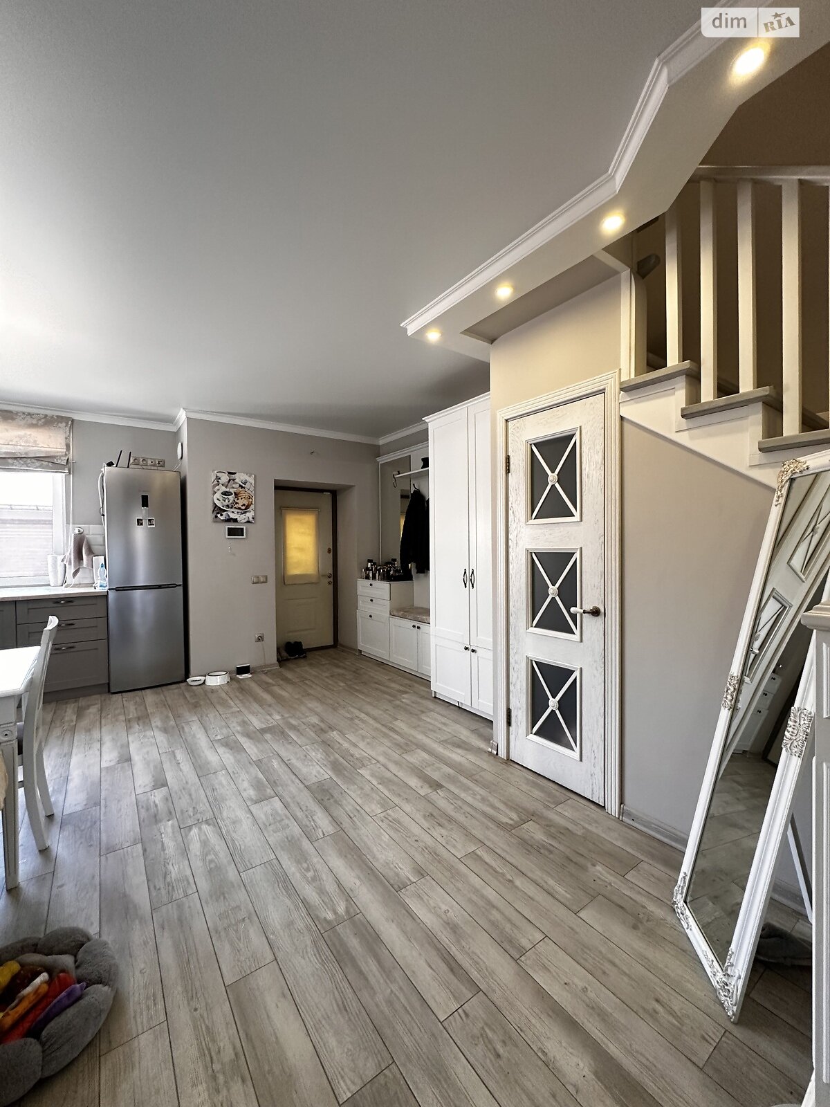 двухэтажный таунхаус, 116.2 кв. м, кирпич. Продажа в Зарванцах фото 1 двухэтажный таунхаус, 116.2 кв. м, кирпич. Продажа в Зарванцах фото 1