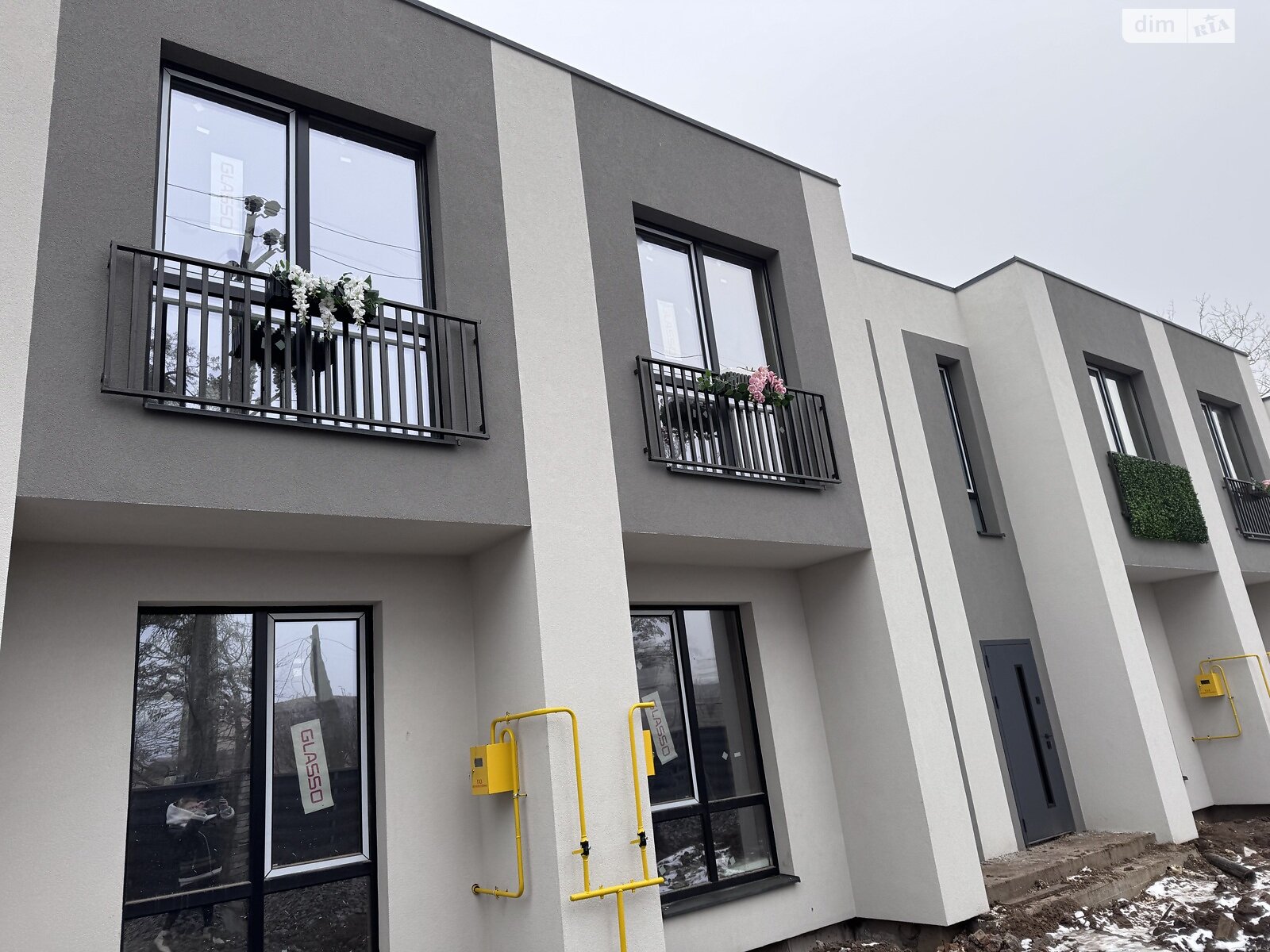 двоповерховий таунхаус, 73 кв. м, цегла. Продаж у Зарванцях фото 1 двоповерховий таунхаус, 73 кв. м, цегла. Продаж у Зарванцях фото 1