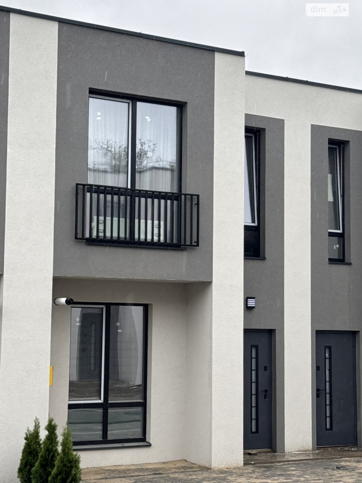 двоповерховий таунхаус, 73 кв. м, цегла. Продаж у Зарванцях фото 1 двоповерховий таунхаус, 73 кв. м, цегла. Продаж у Зарванцях фото 1