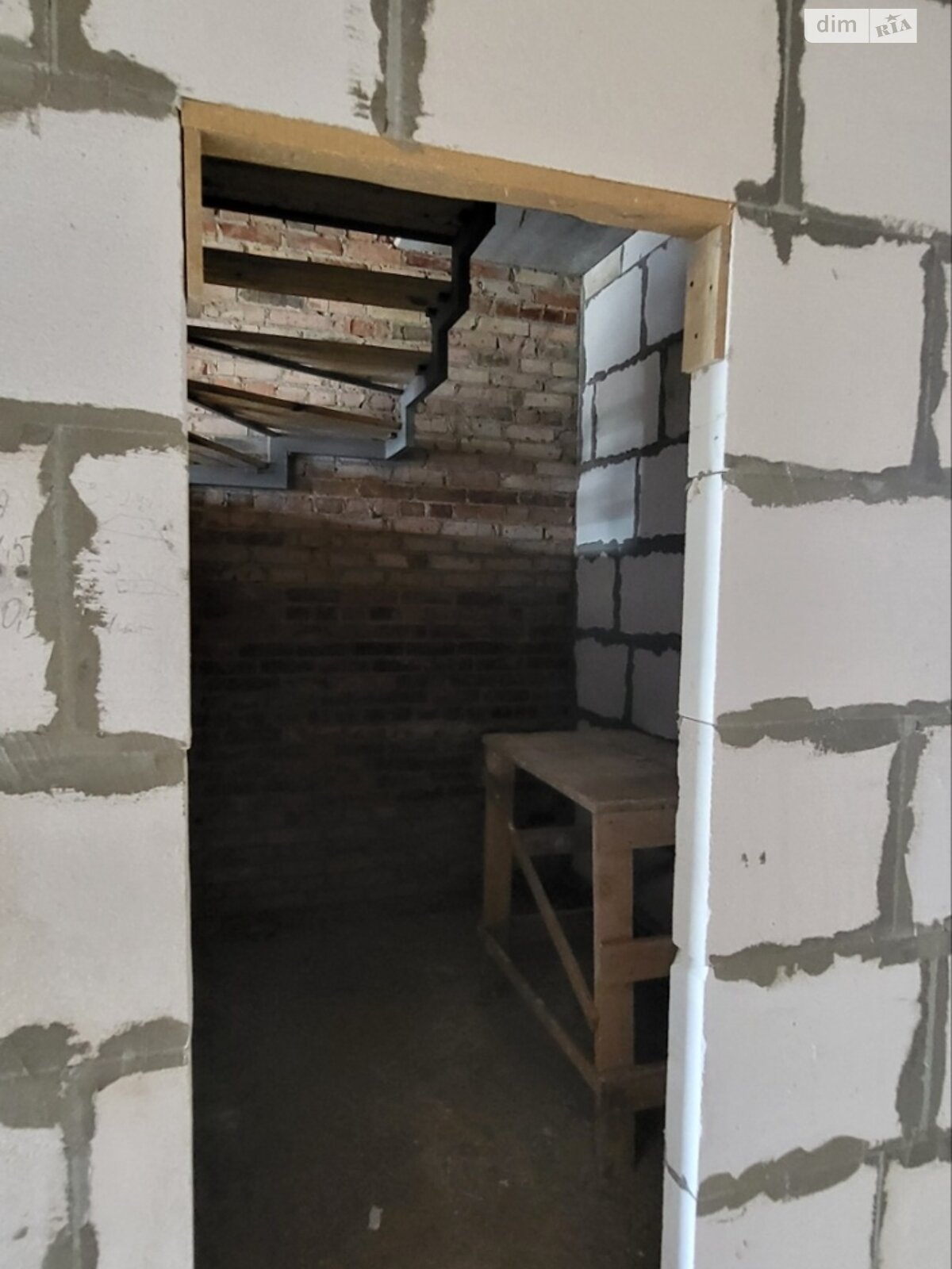 двухэтажный таунхаус, 115 кв. м, кирпич. Продажа в Зарванцах фото 1 двухэтажный таунхаус, 115 кв. м, кирпич. Продажа в Зарванцах фото 1