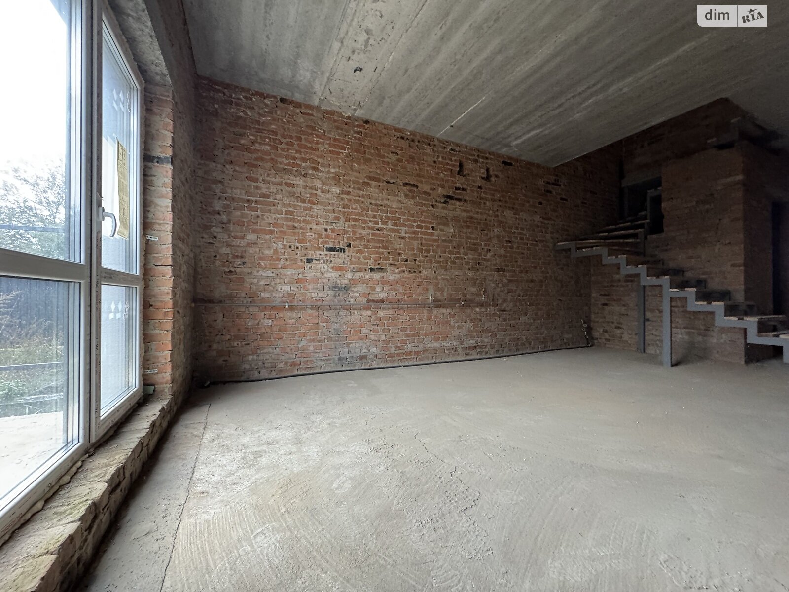 двухэтажный таунхаус, 115 кв. м, кирпич. Продажа в Зарванцах фото 1